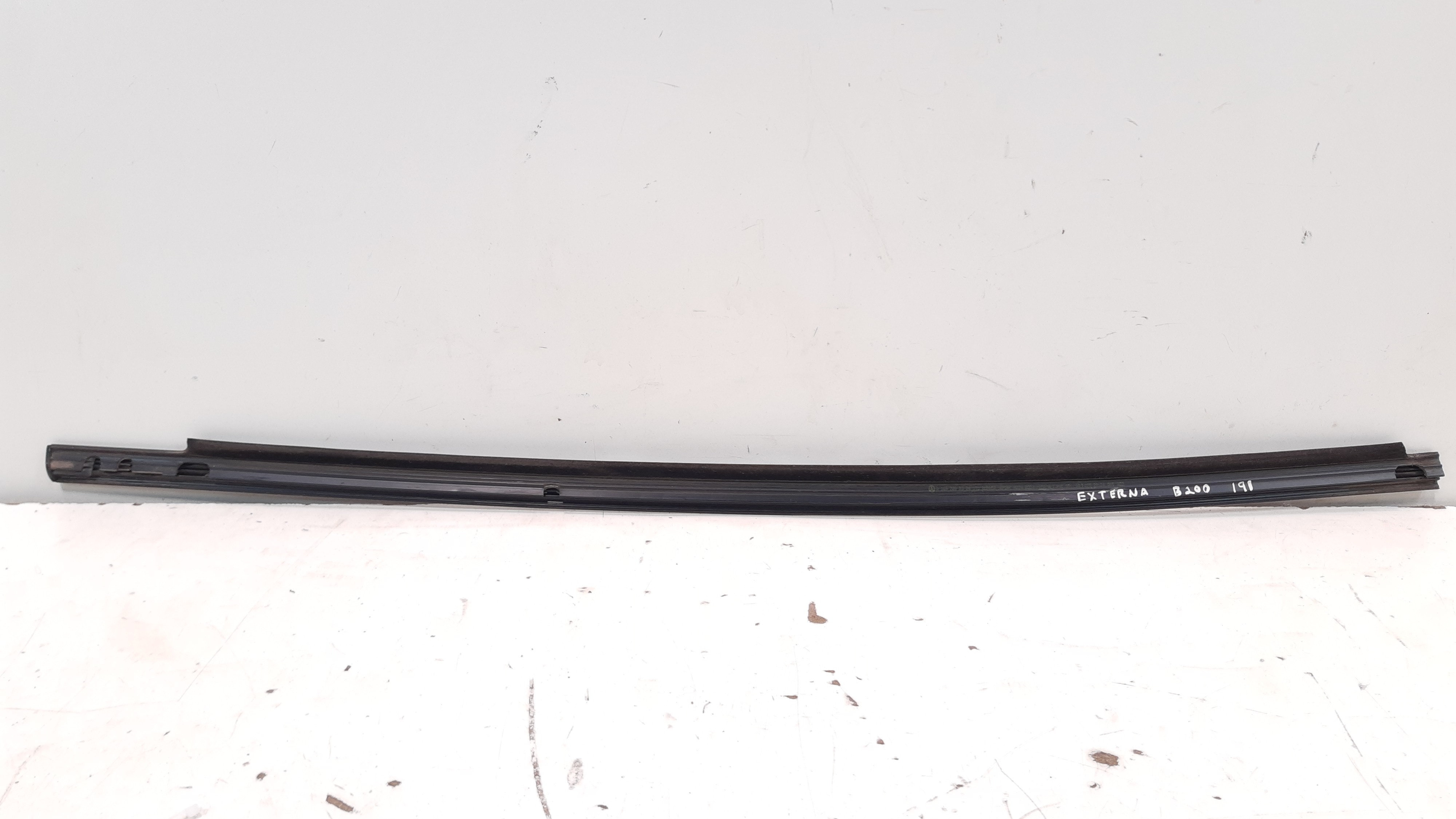 Pestana Externa Dianteira Direita Mercedes B200 2007 Á 2011
