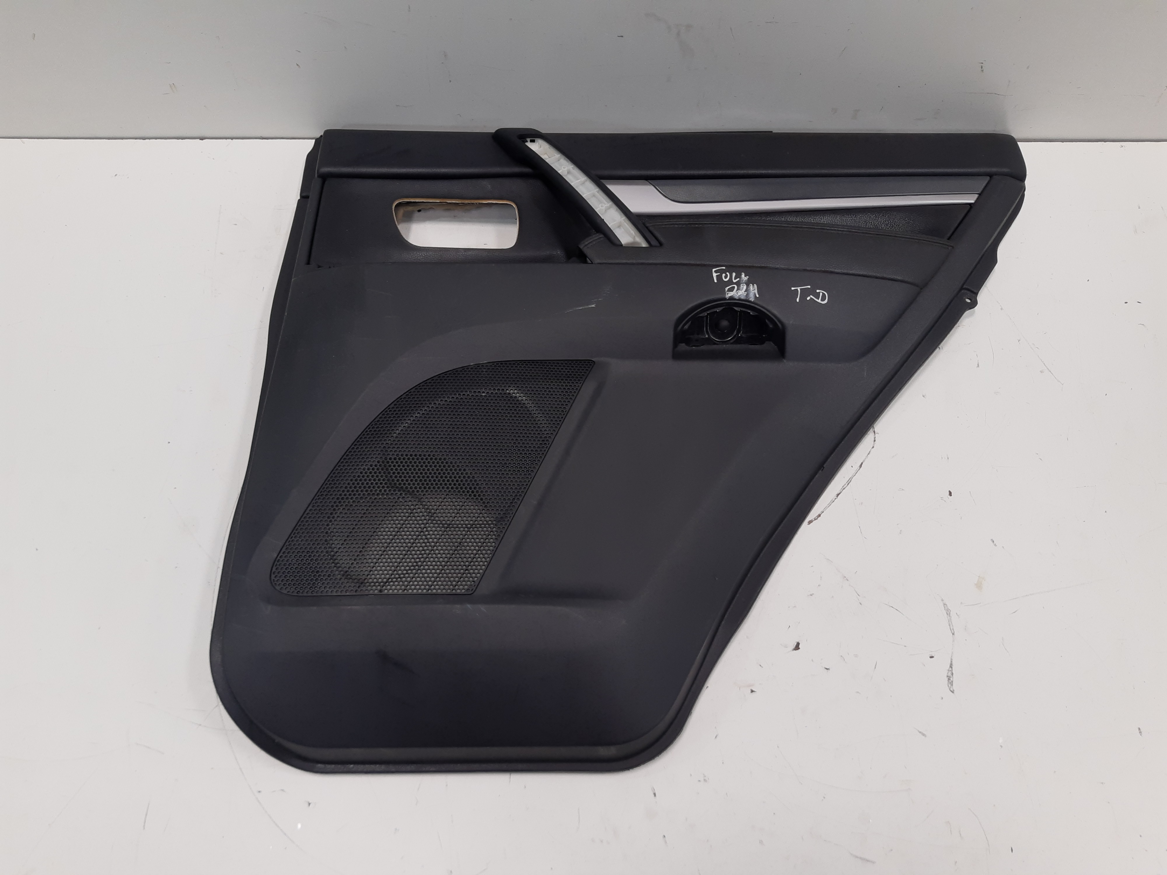Forro Porta Traseira Direita Mitsubishi Pajero Full 08 Á 18