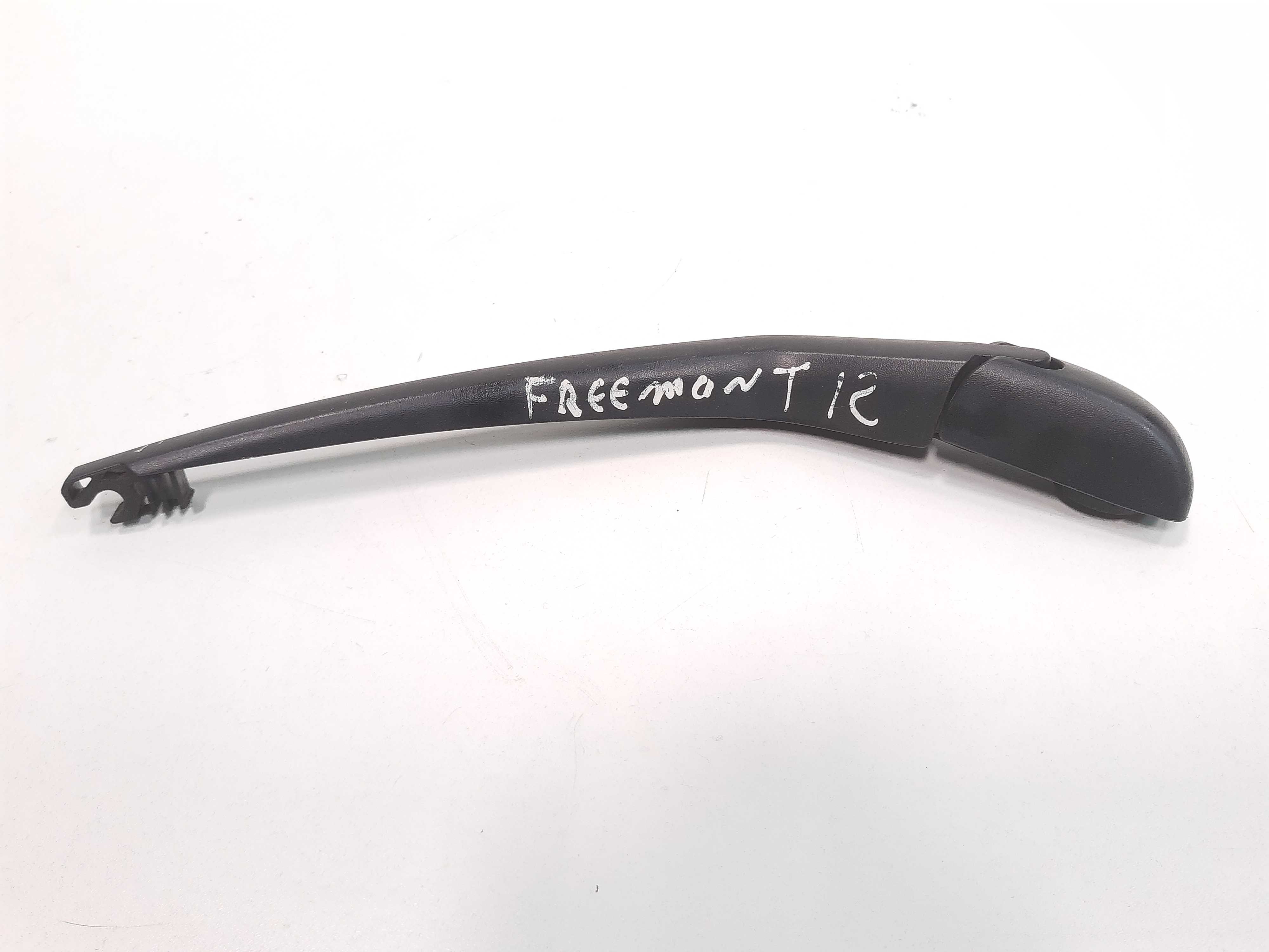 Braço Limpador Traseiro Fiat Freemont 2008 2009 2010 A 2015
