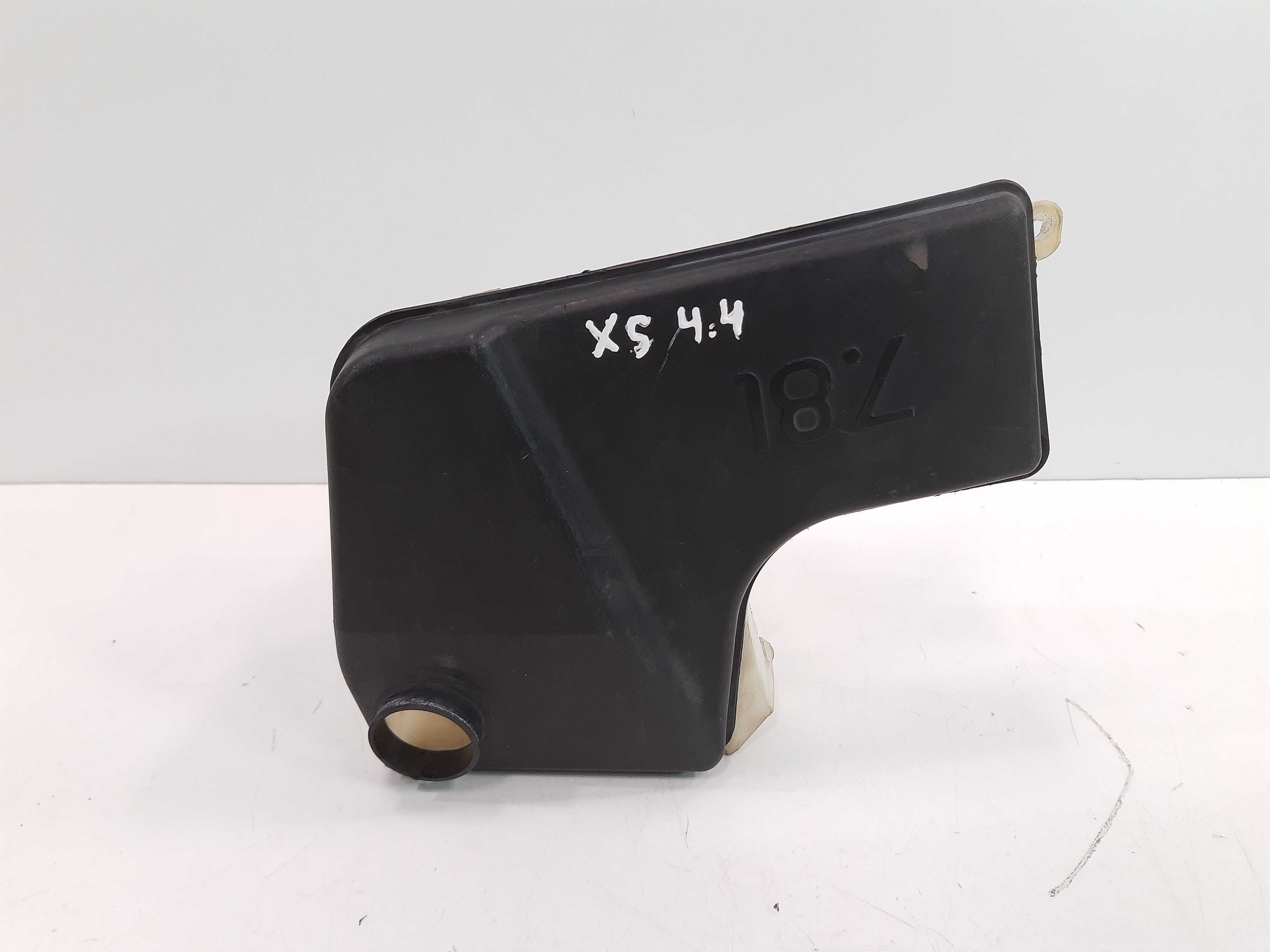 Reservatório Água Limpador Para Brisa Bmw X5 2000 Á 2006