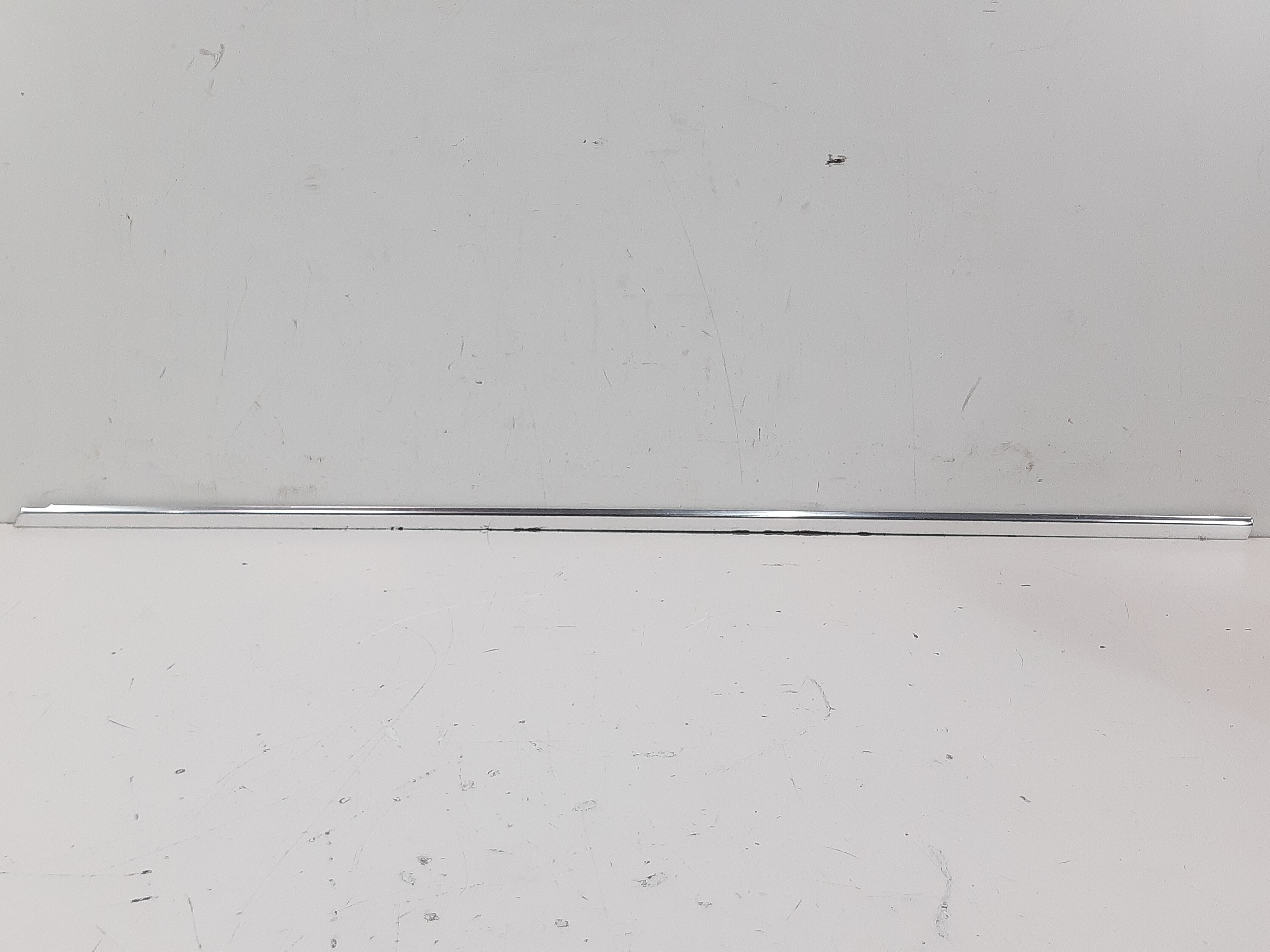 Friso Porta Dianteira Esquerda Volkswagen Touareg  08 Á 2014