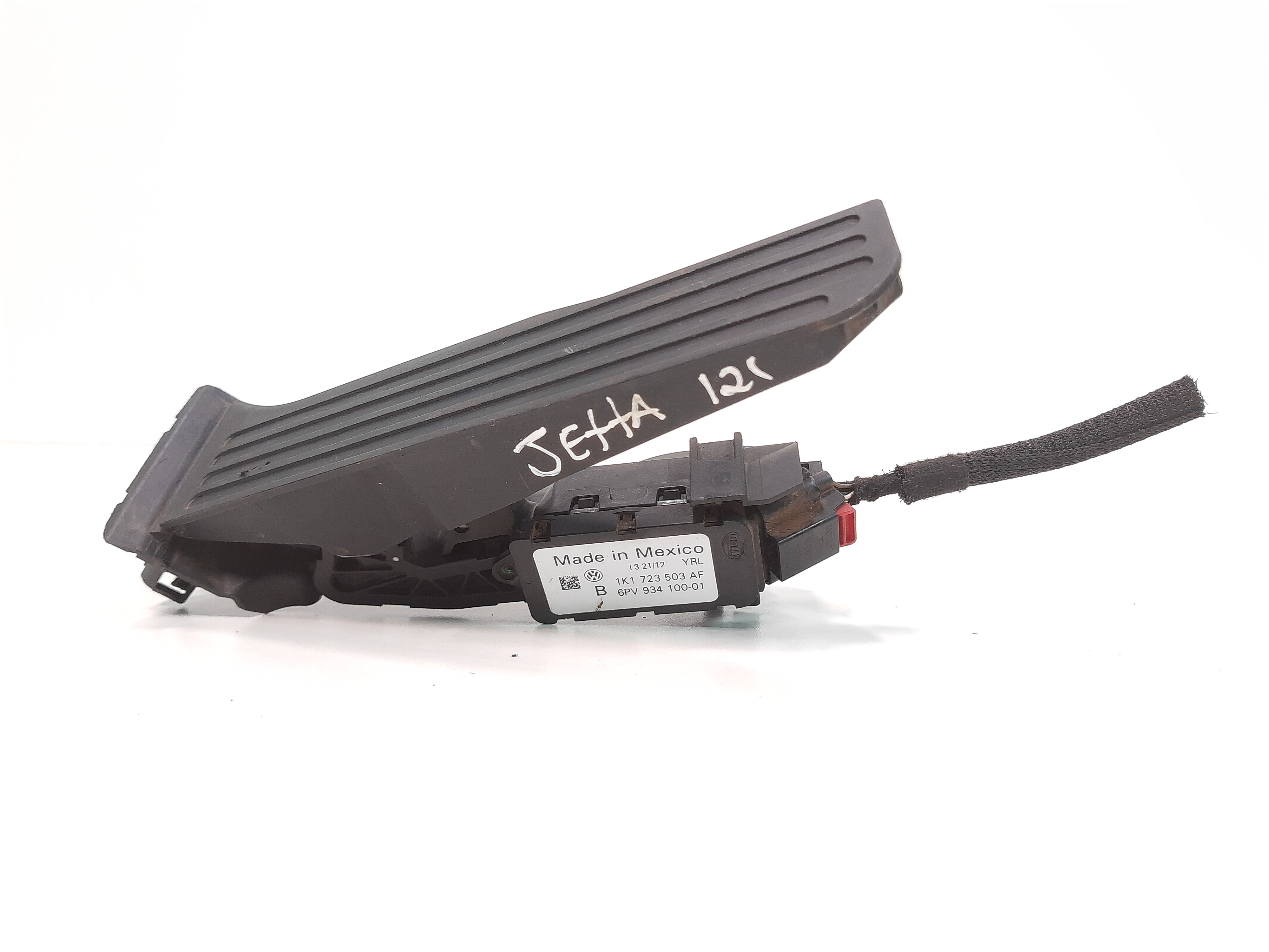 Pedal Acelerador Vw Jetta 2.0 8v 2012 2013 Á 2016 C/avaria