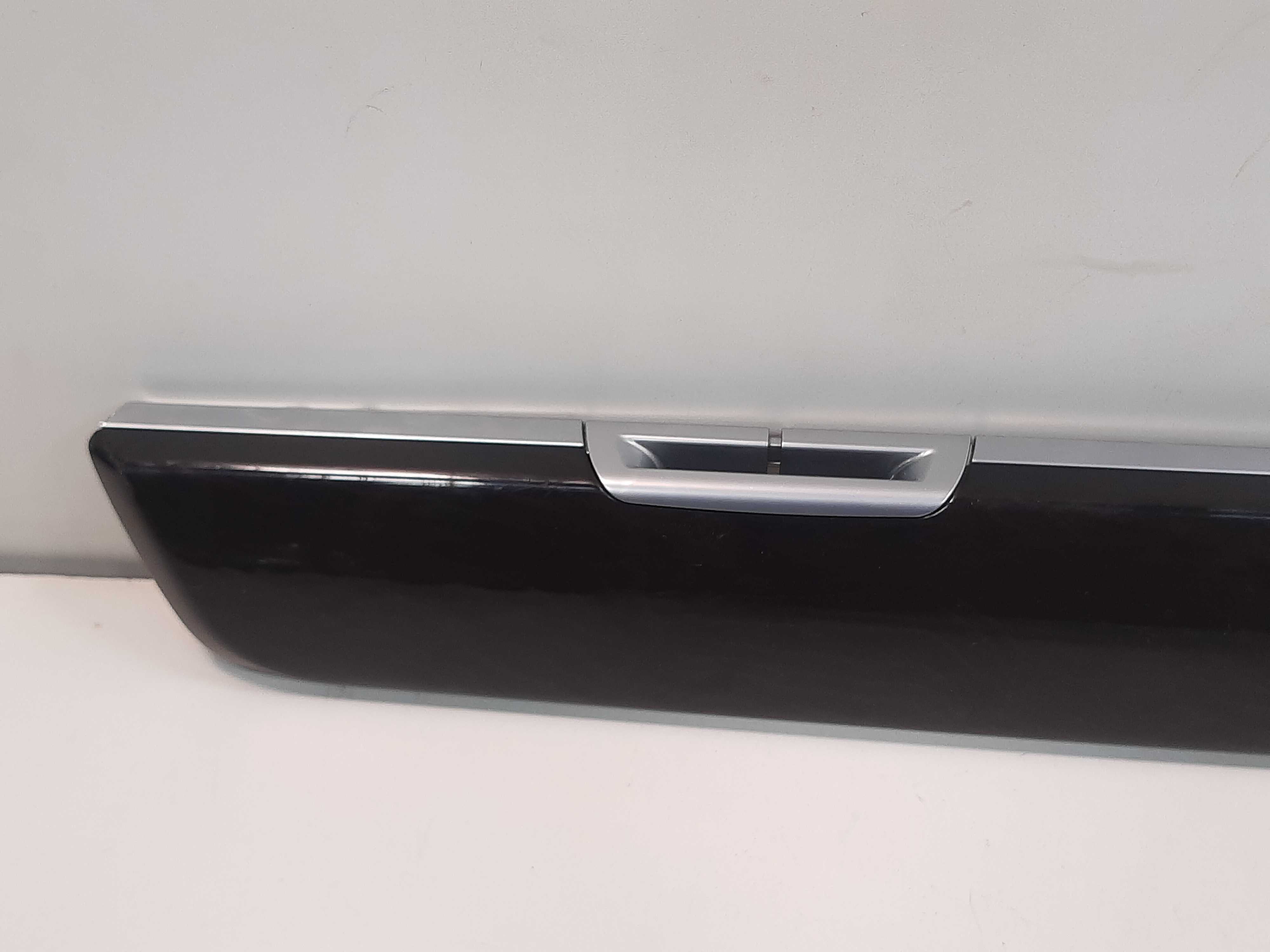 Acabamento Moldura Porta Traseira Direita Bmw 750i 11 A 2015