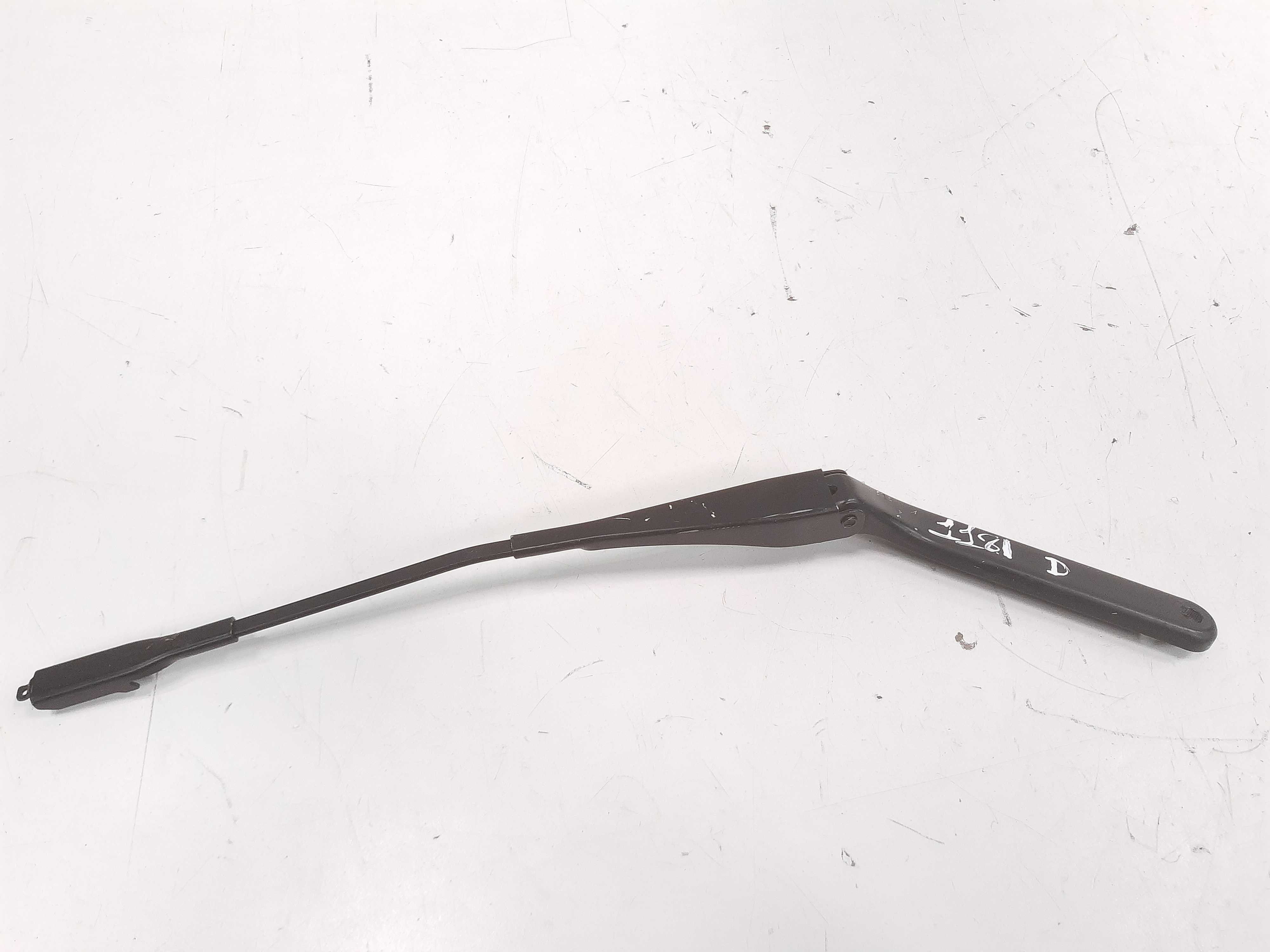 Braço Limpador Parabrisa Dir Bmw 118i 2008 2009 2010 Á 2012