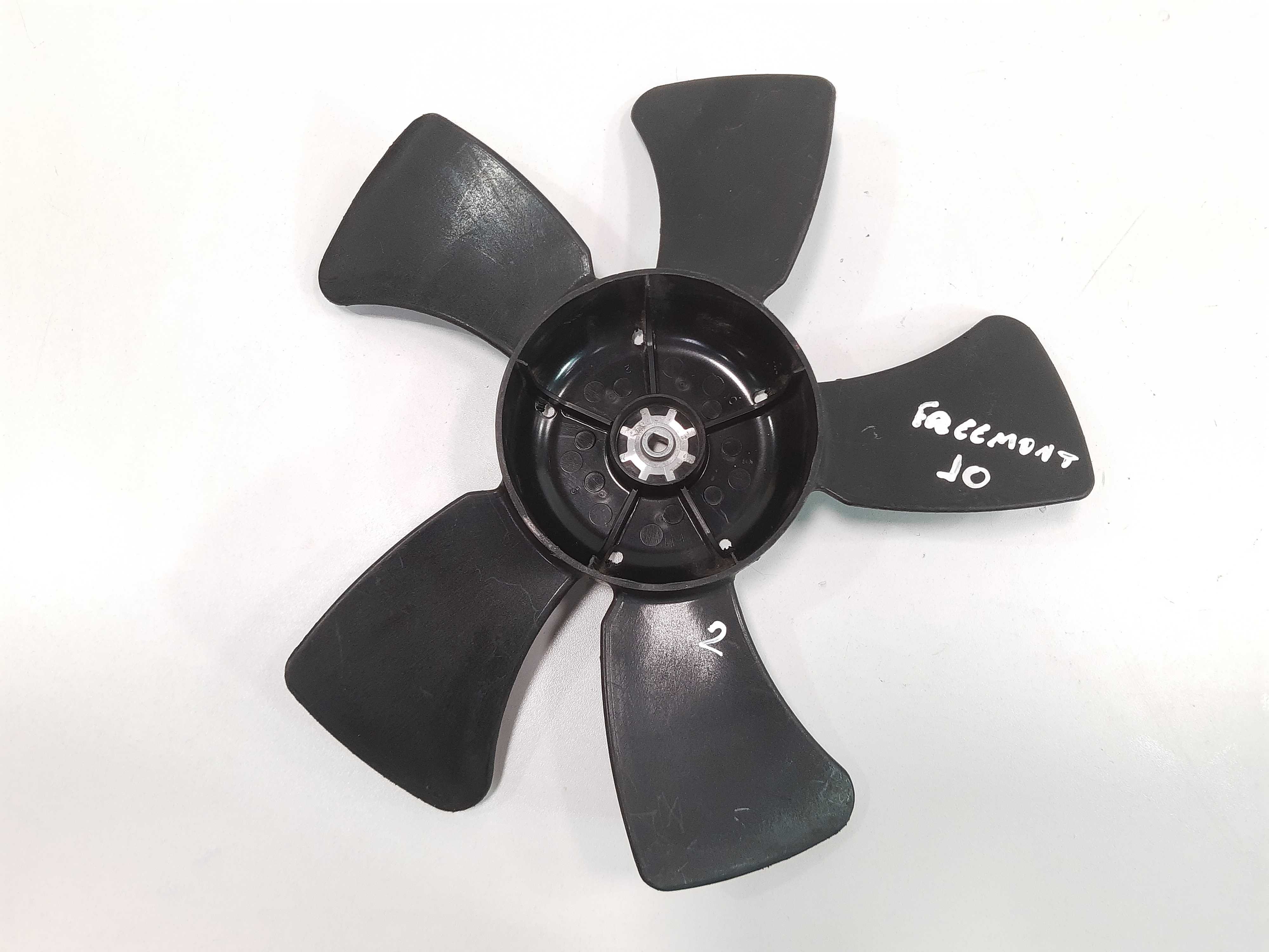 Hélice Eletroventilador Fiat Freemont 2.4 2008 2009 Á 2015