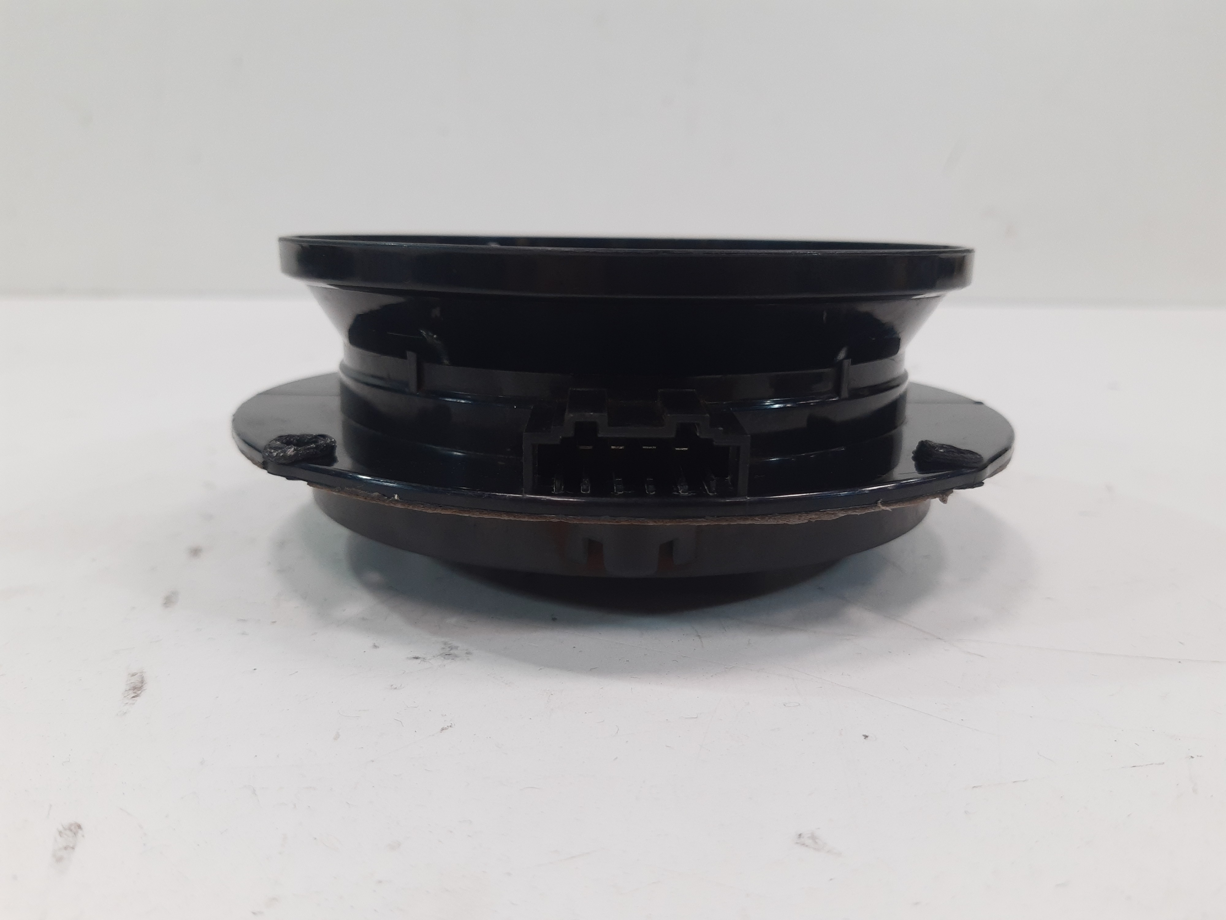 Alto Falante Traseiro Esquerdo Vw Amarok 2011 2012 Á 2016