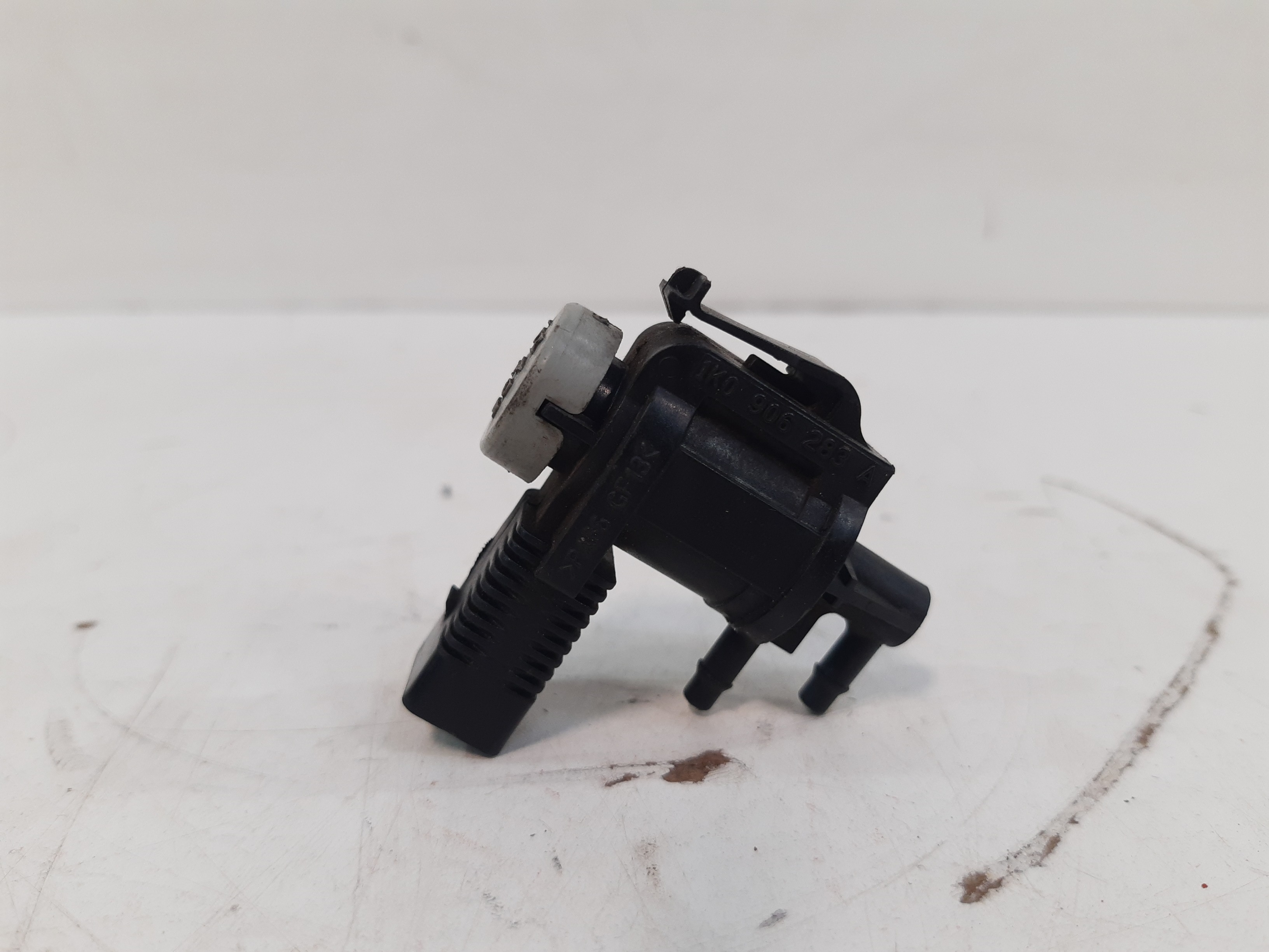 Válvula Solenoide Porsche Cayenne 4.8 2011 2012 2013 Á 2015