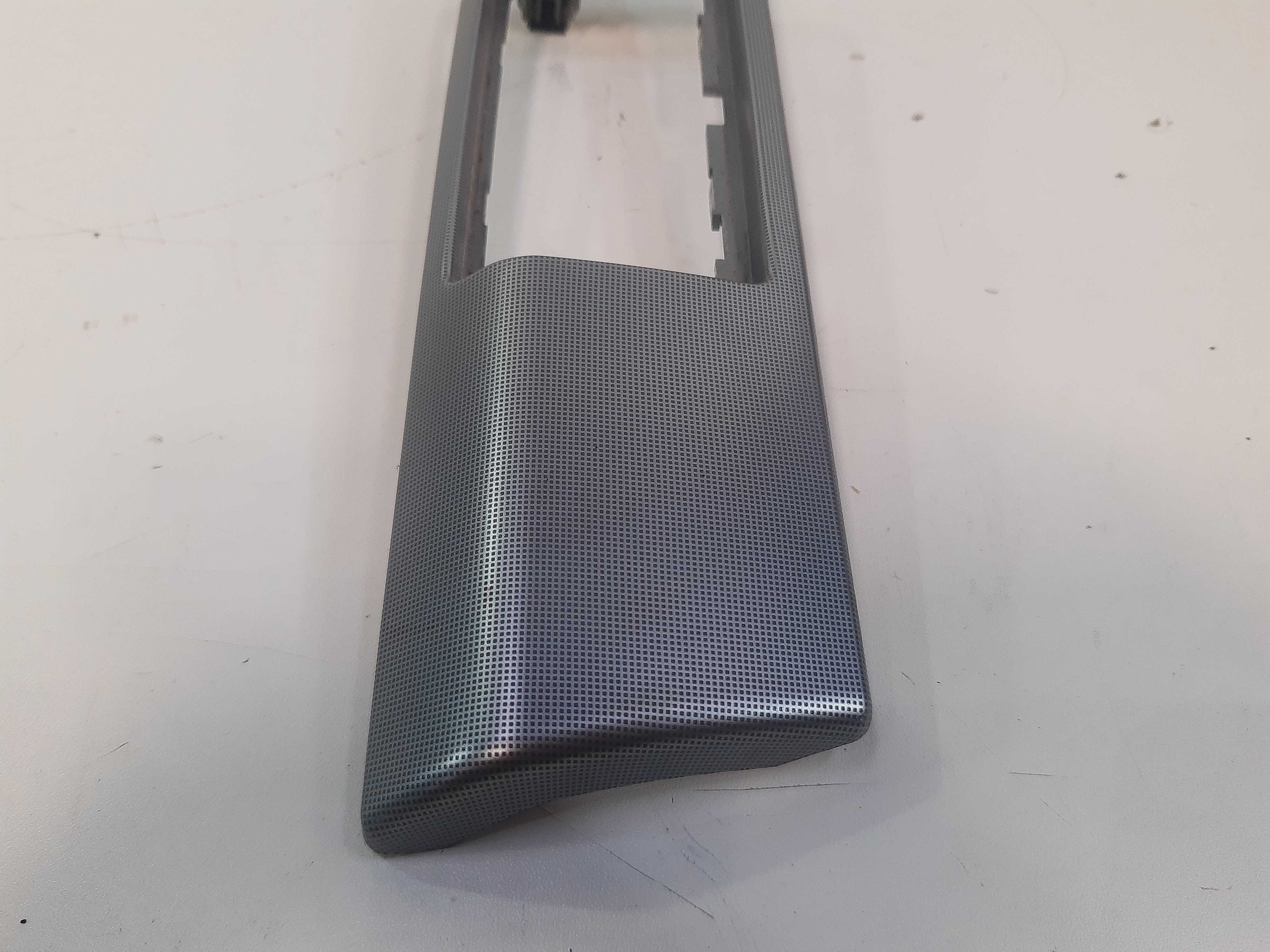 Moldura Botão Farol Milha Freelander 2 2007 2008 2009 A 2013
