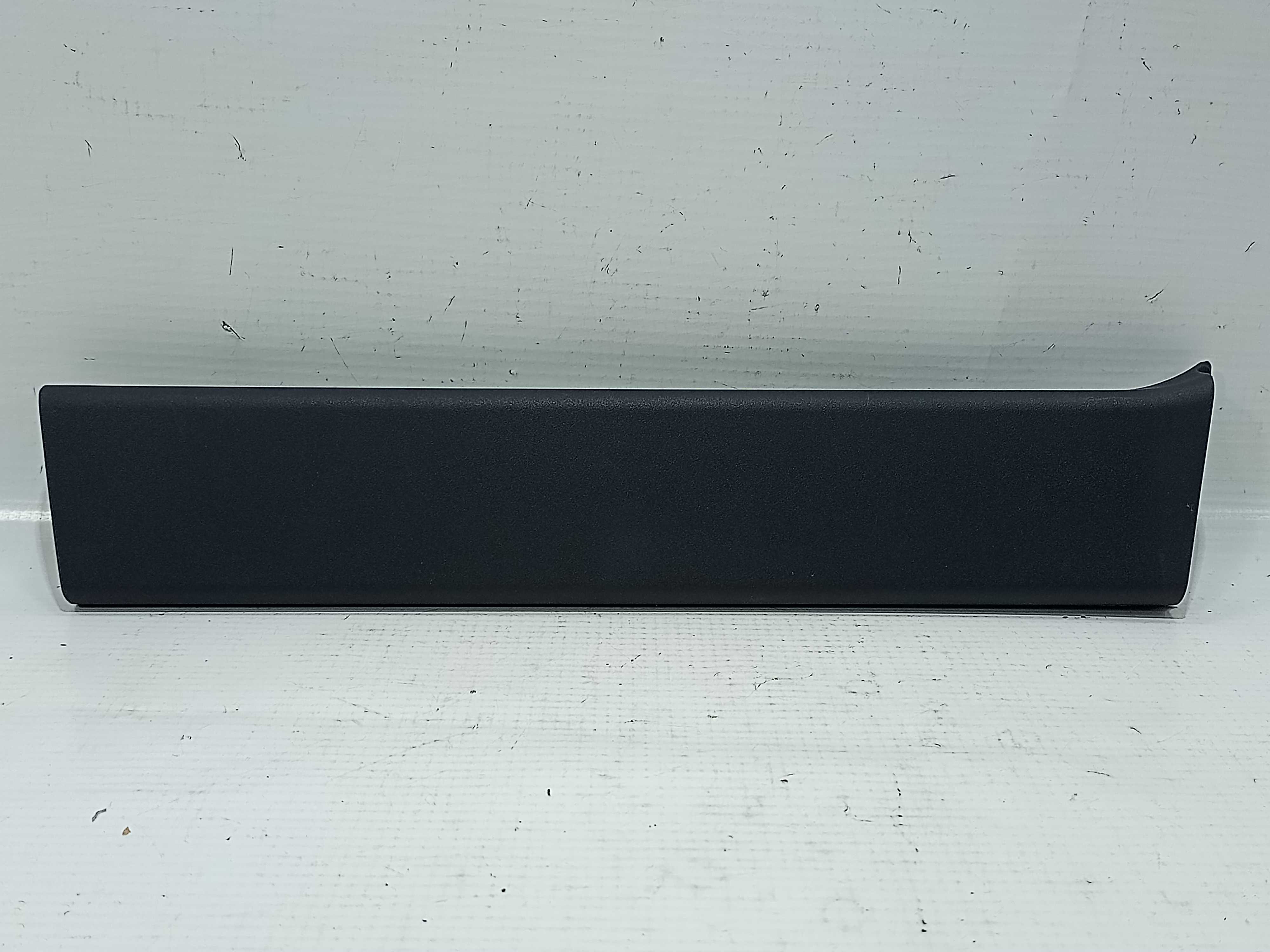 Acabamento Porta Traseira Esquerda Bmw 750i 2011 A 2015