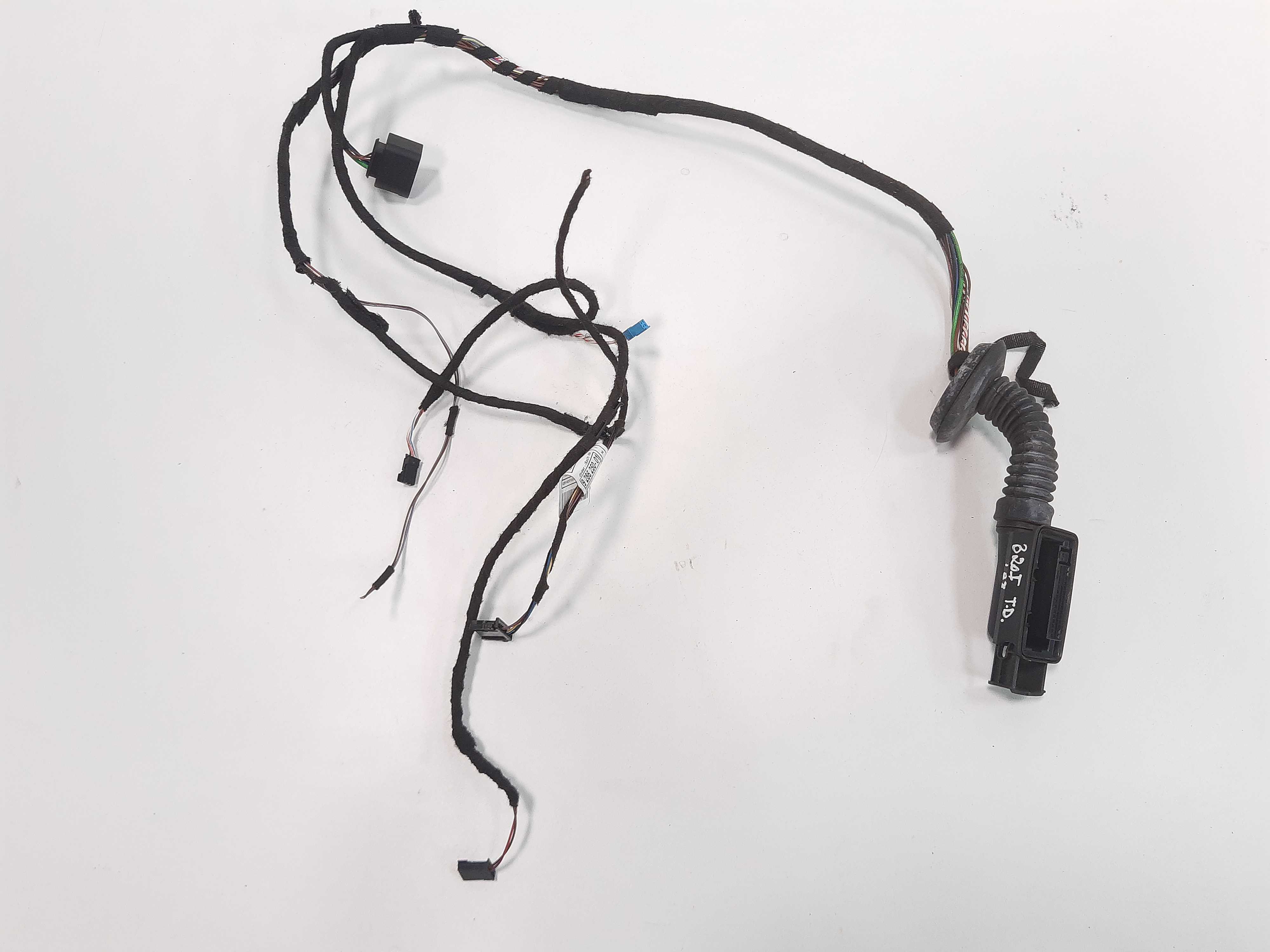 Chicote Porta Traseira Direita Bmw 320i F30 2013 2014 Á 2017
