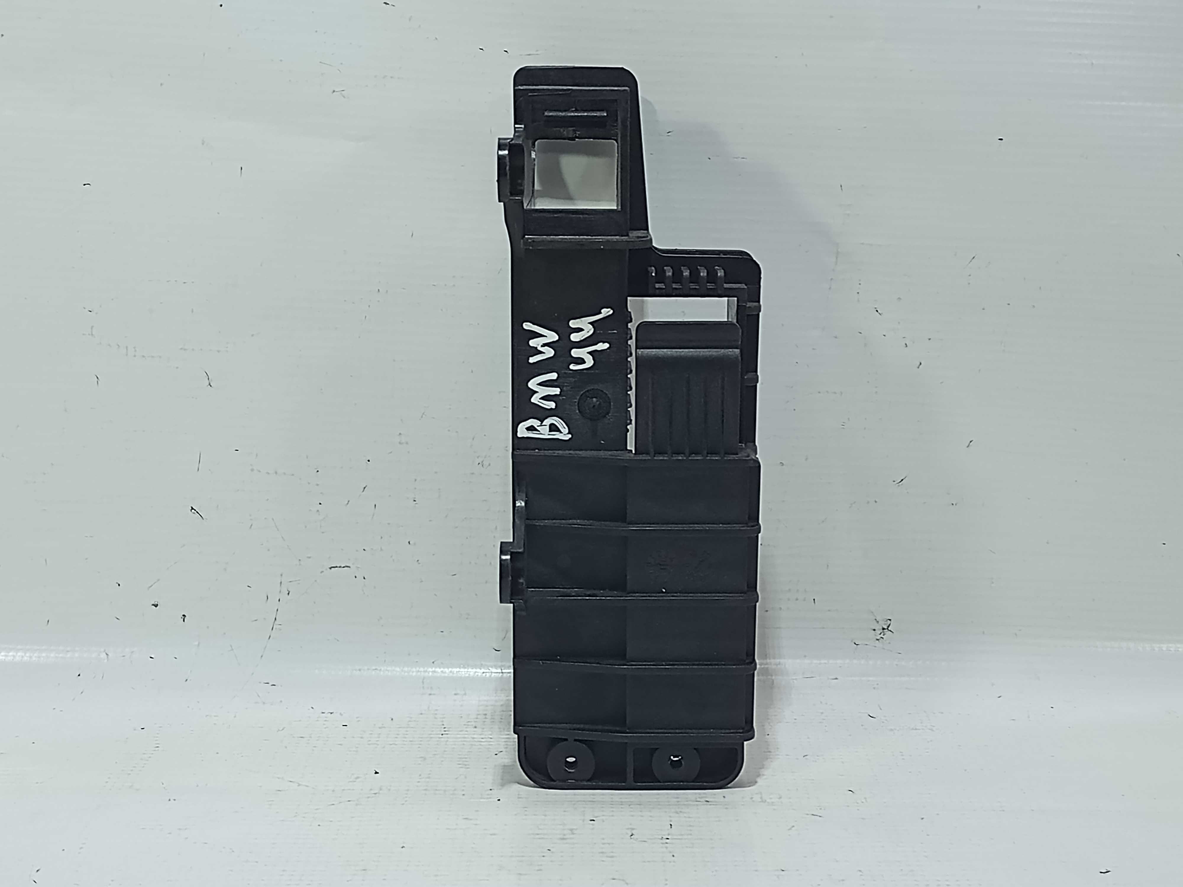 Moldura Suporte Pedal Bmw 750i 2011 2012 2013 2014 2015