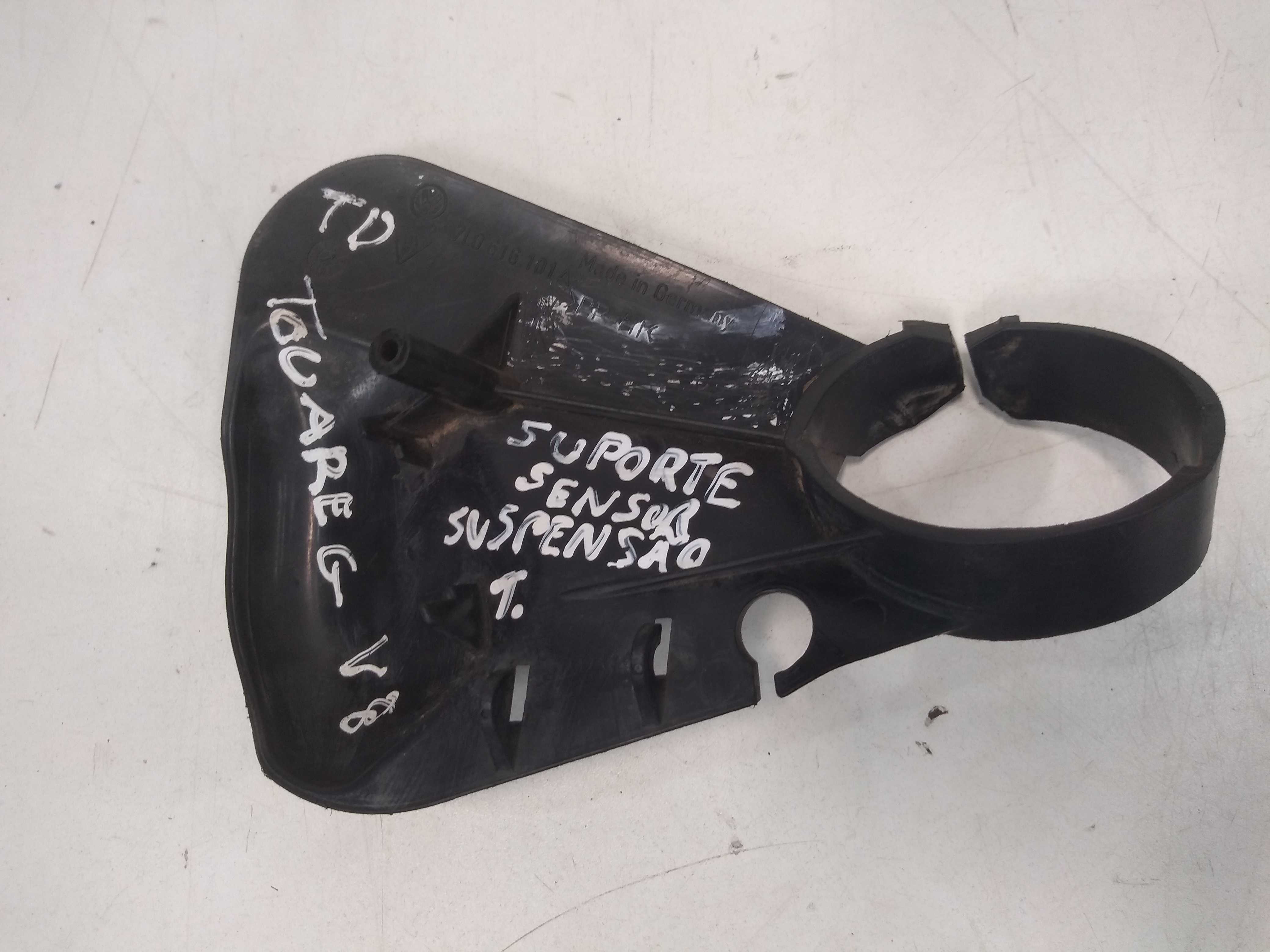 Suporte Sensor Traseira Vw Touareg 2005 Á 2008