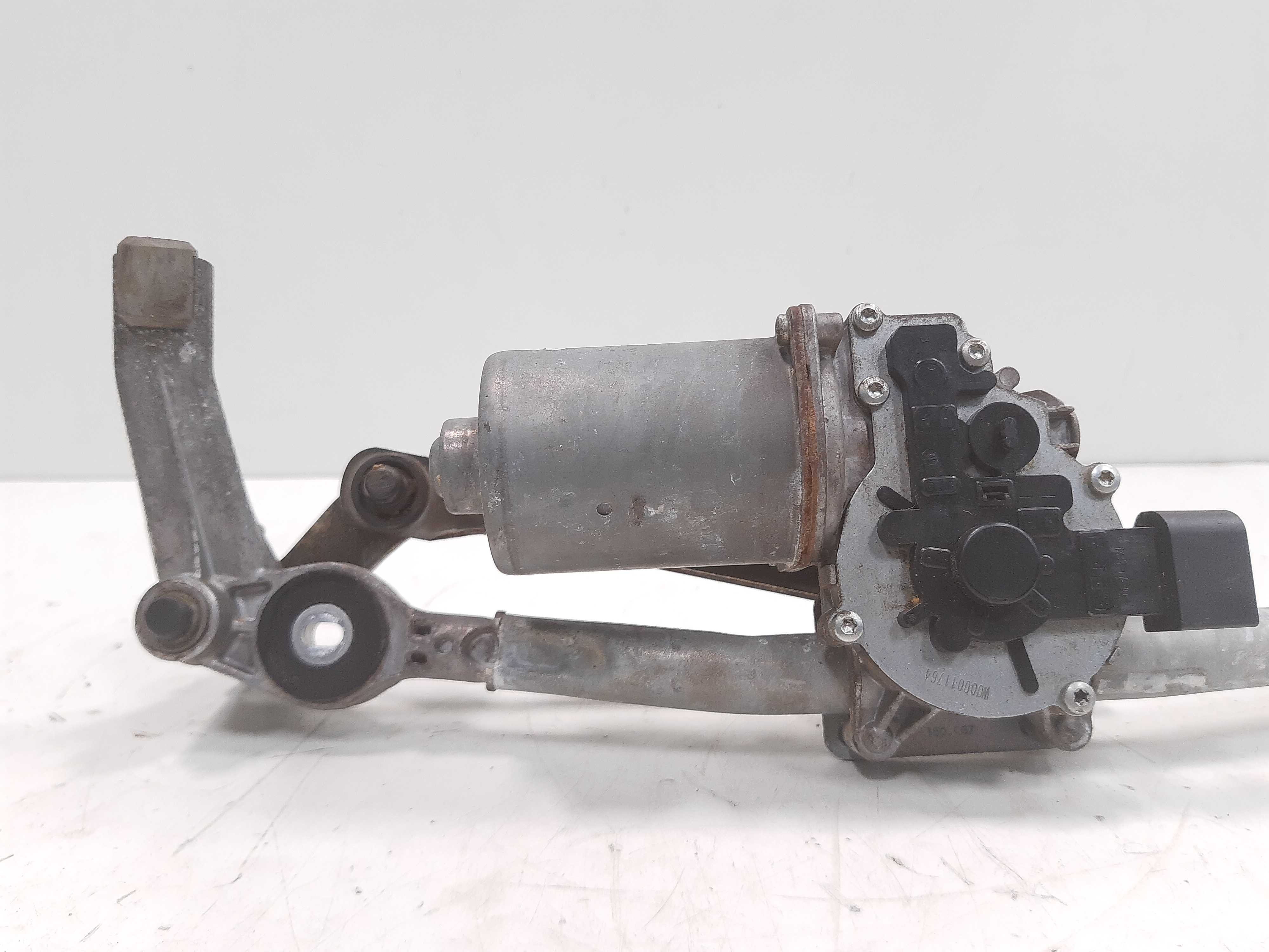 Motor Galhada Parabrisa Bmw 320i E90 2006 2007 2008 Á 2012