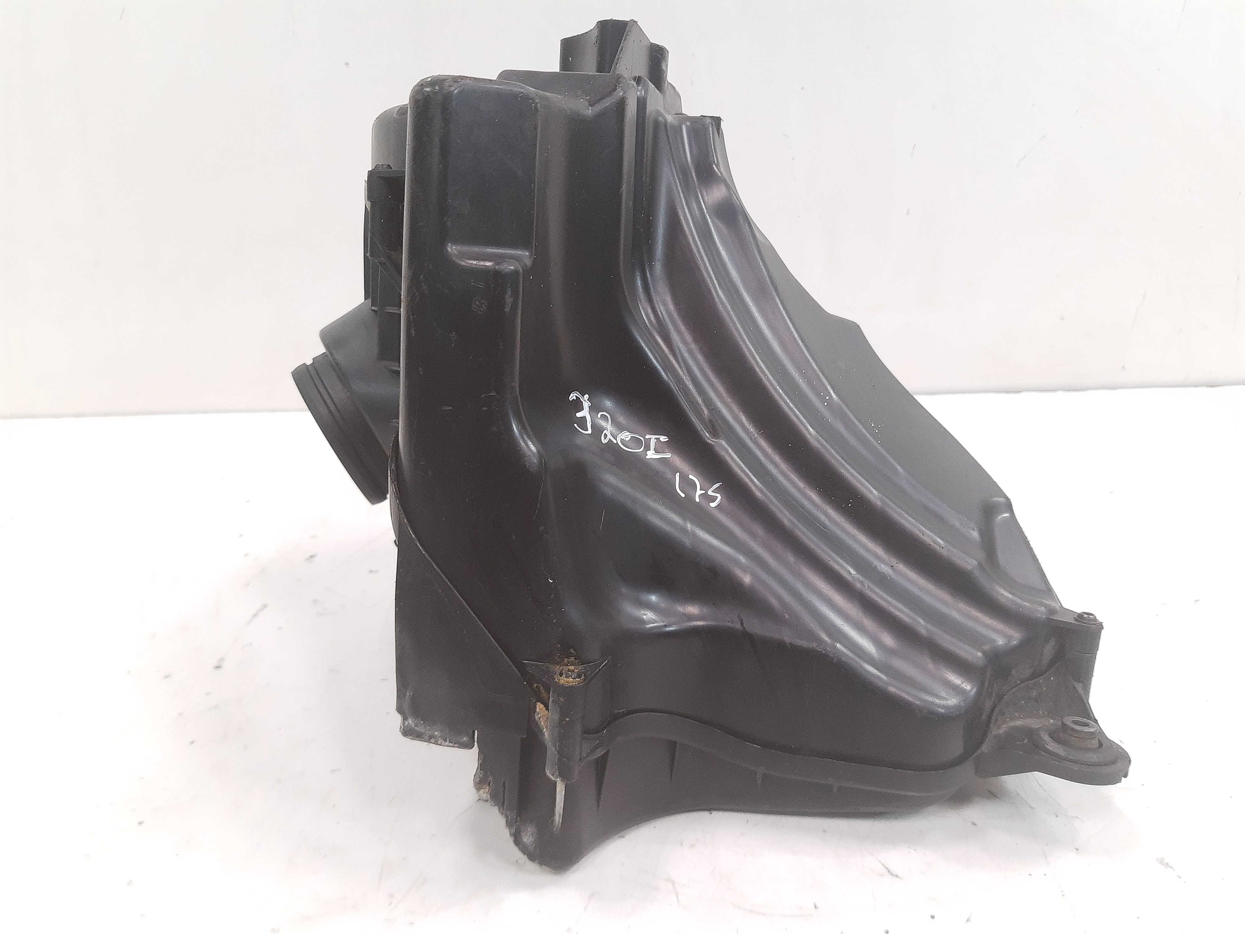 Caixa Filtro Ar Bmw 320i E90 2006 2007 2008 Á 2012 C/avaria