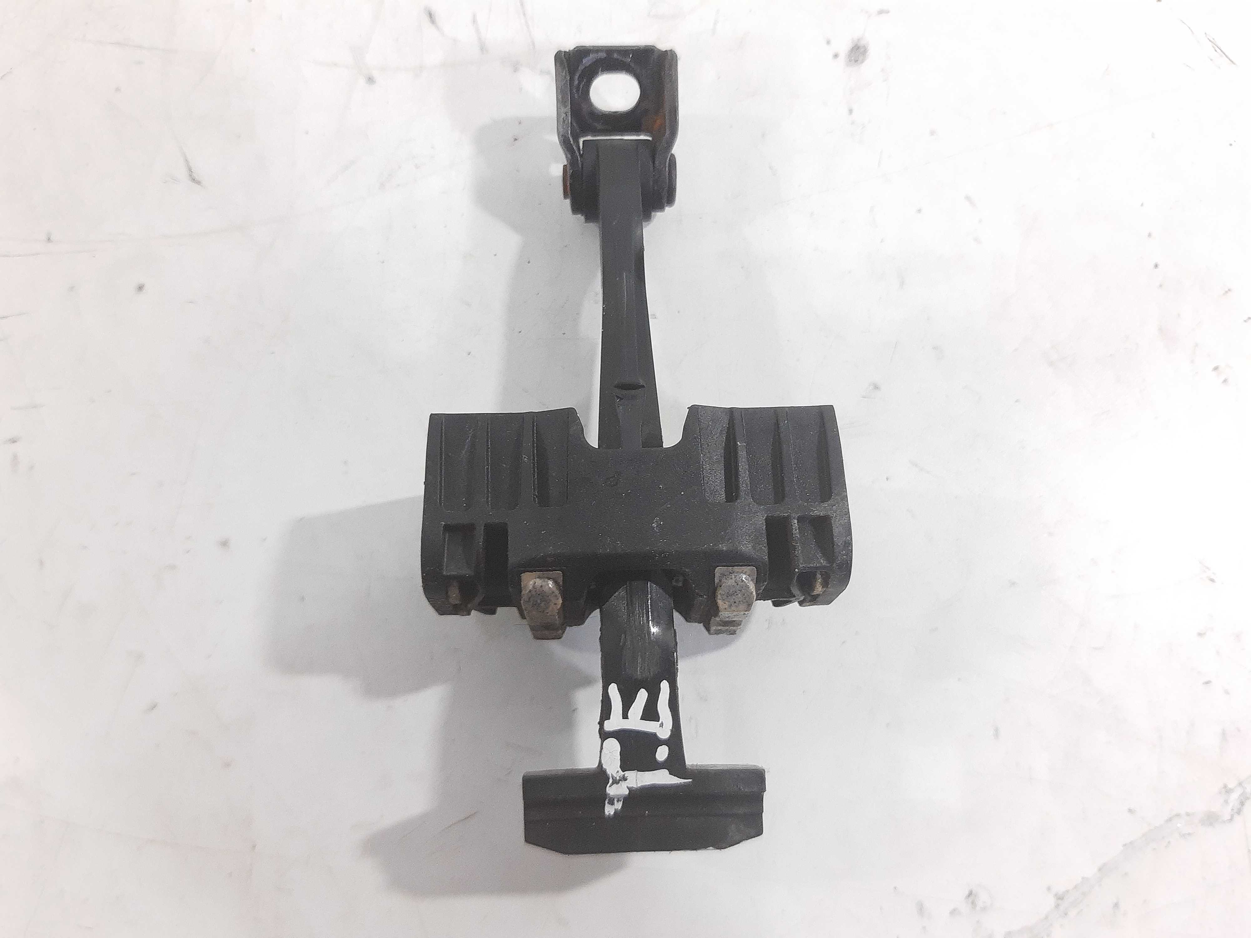 Limitador Porta Traseira Esquerda Bmw 320i 2006 2007 Á 2012