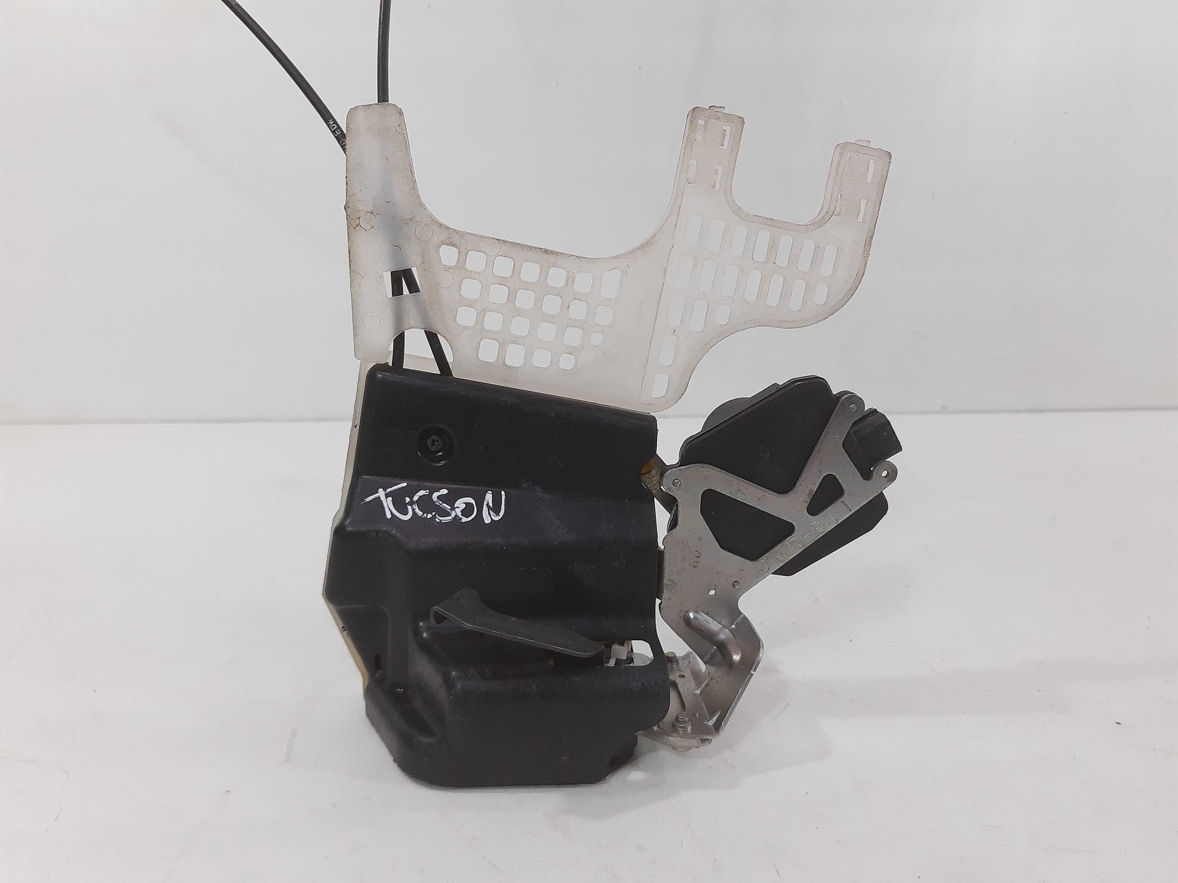 Fechadura Porta Traseira Direita Hyundai Tucson 2005 Á 2016