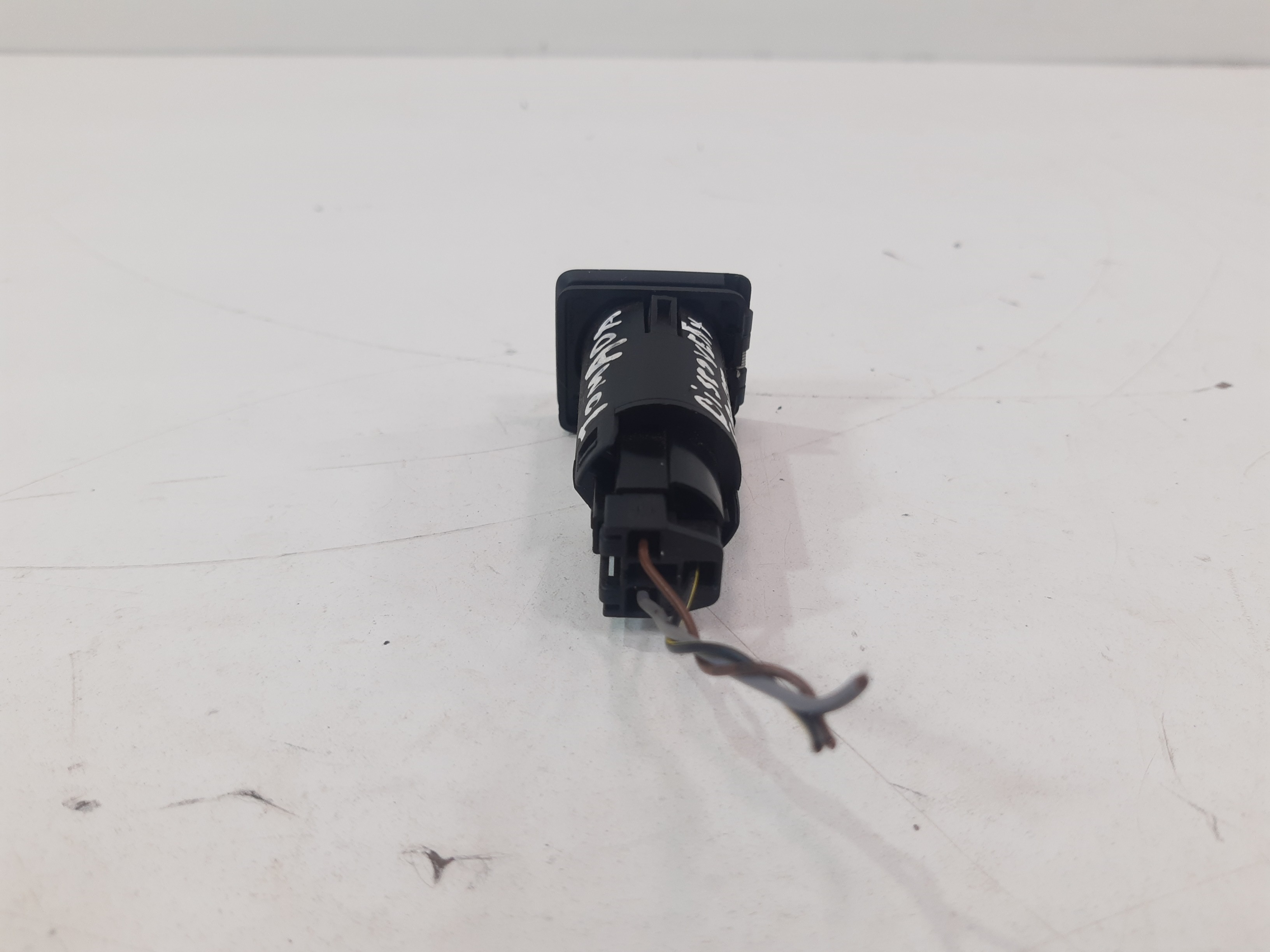 Entrada Usb Discovery Sport 2015 2016 2017 2018 Fk7219010ca