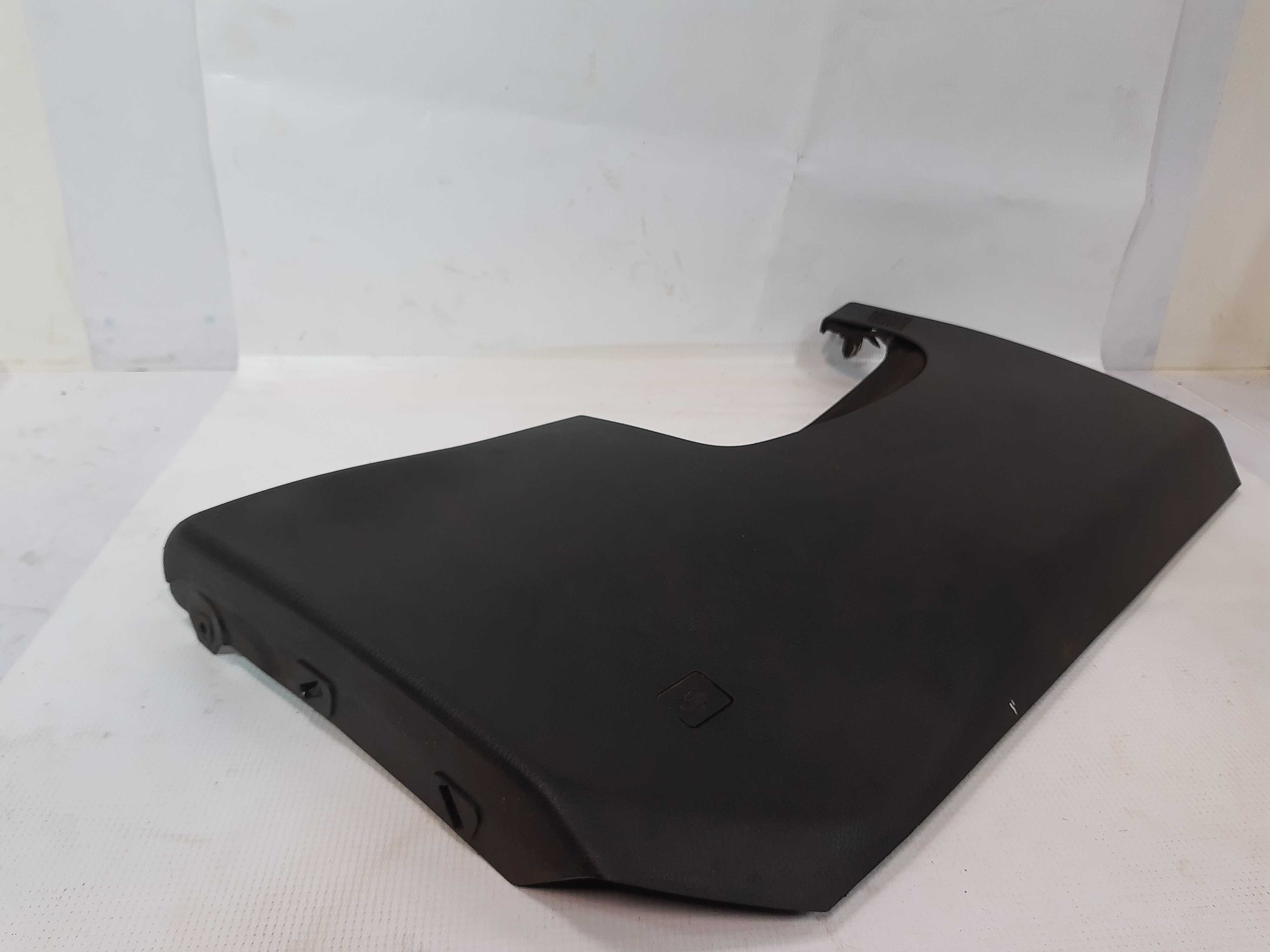 Acabamento Inferior Esquerdo Painel Jeep Renegade 15 A 2019
