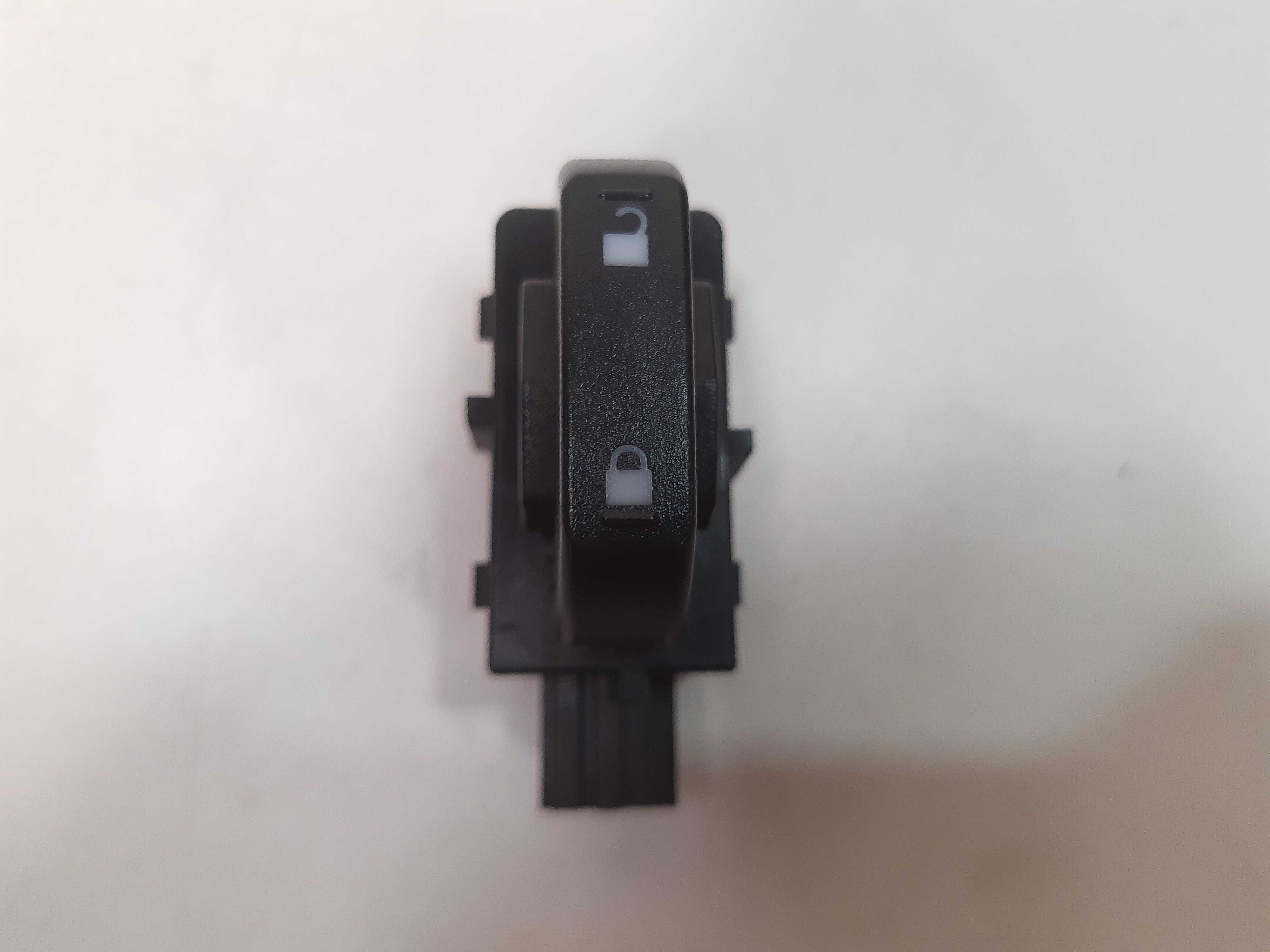 Botão Trava Porta Dianteira Esquerda Ford Edge 2008 Á 2015