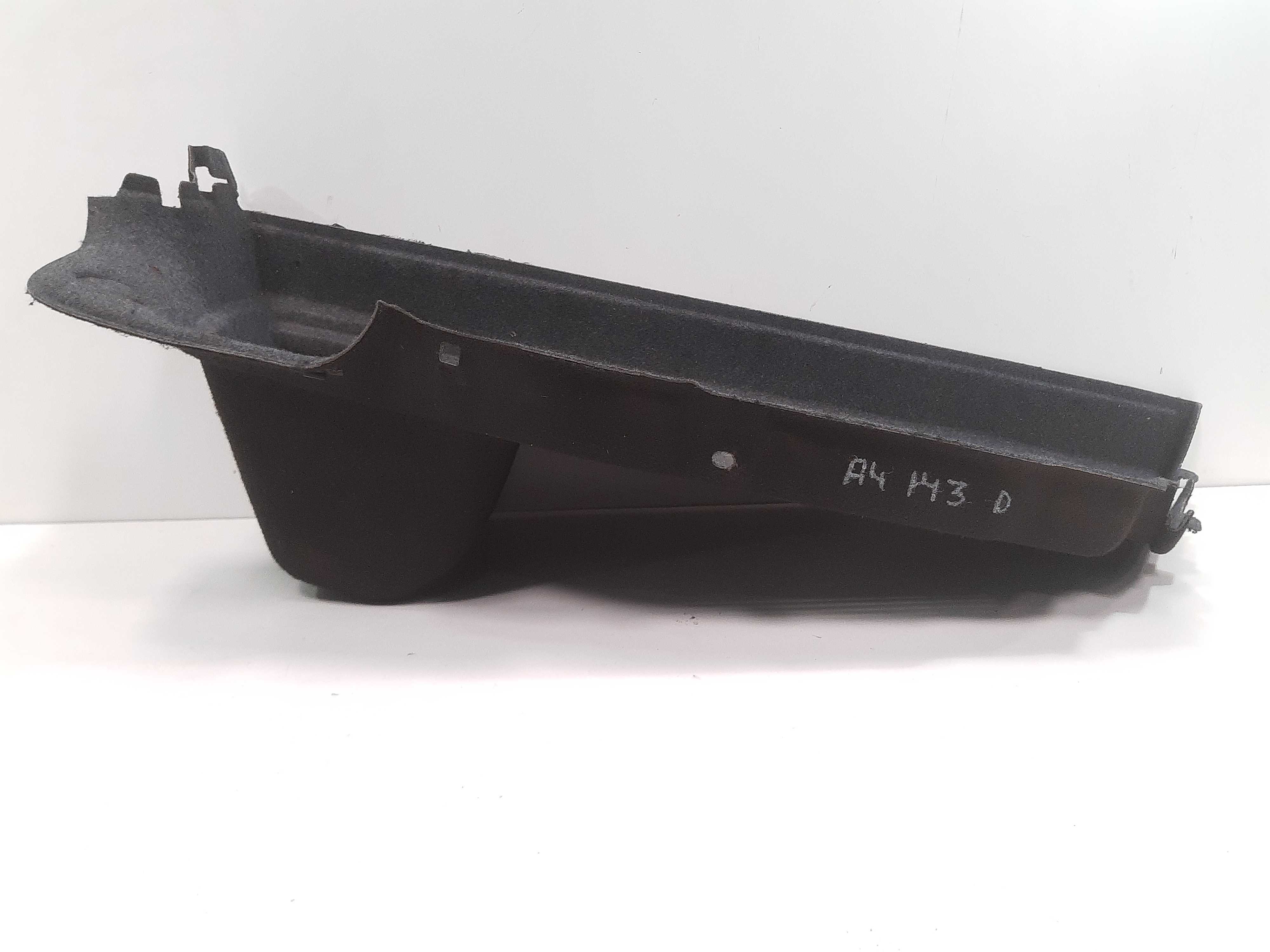 Forro Lateral Direito Porta Mala Audi A4 2006 Á 2009 Xx