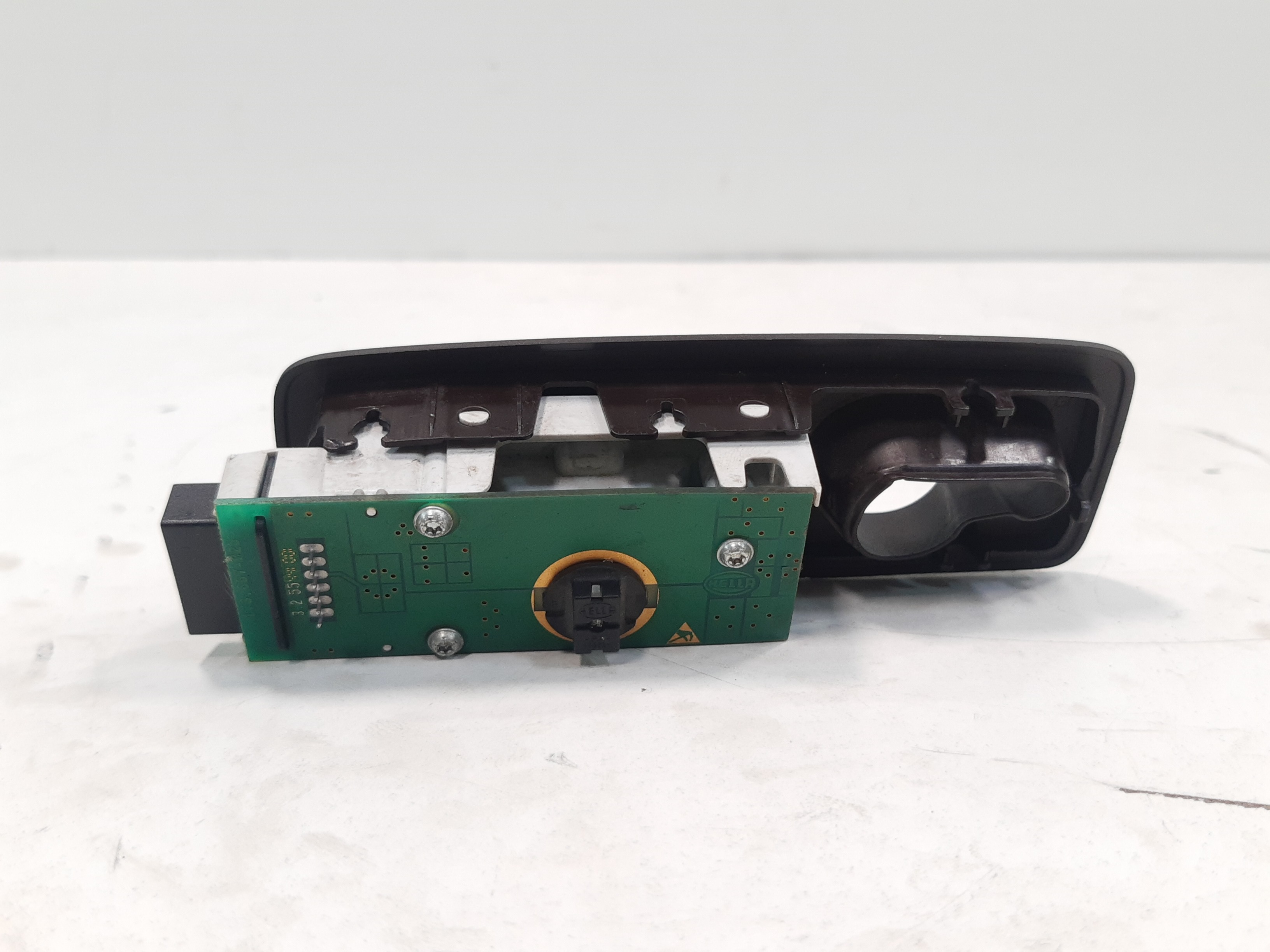 Luz Cortesia Teto Direita Porsche Cayenne 2011 2012 Á 2015