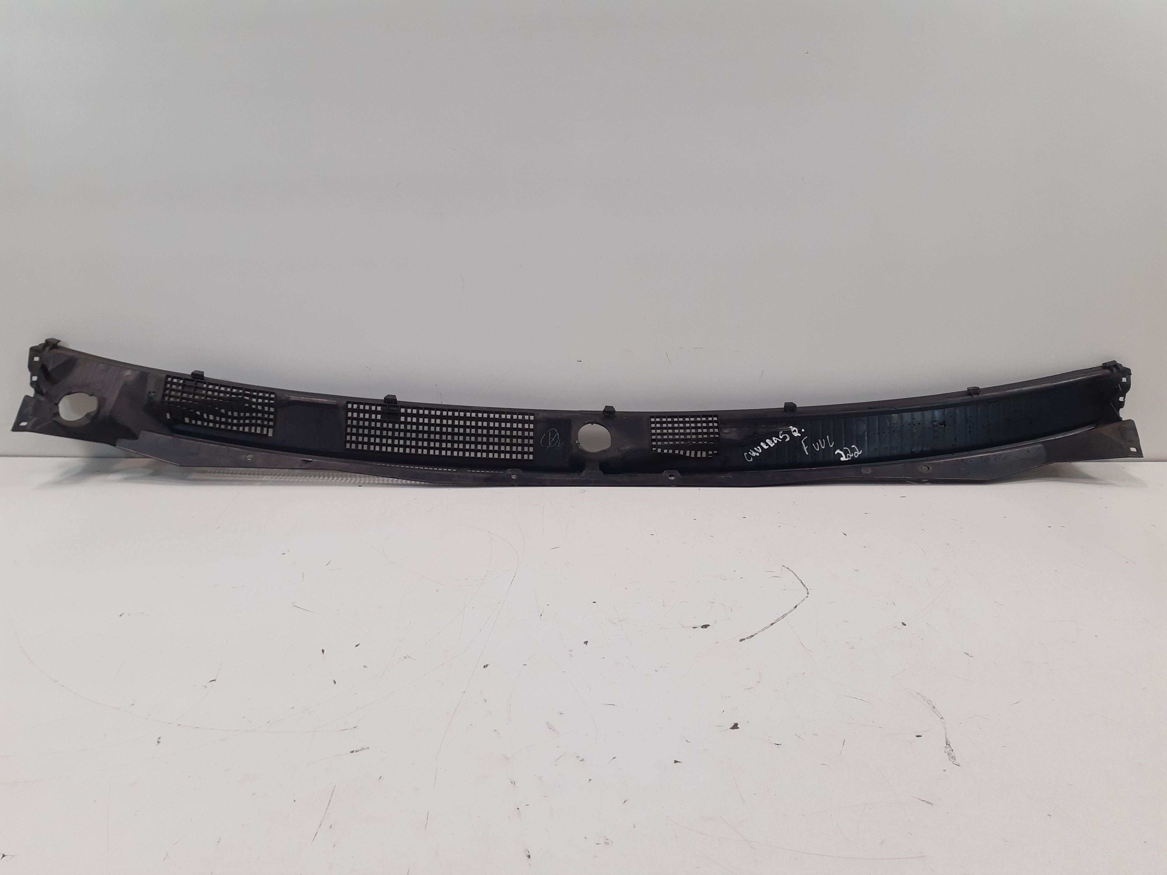 Churrasqueira Parabrisa Mitsubishi Pajero Full 2008 A 2018
