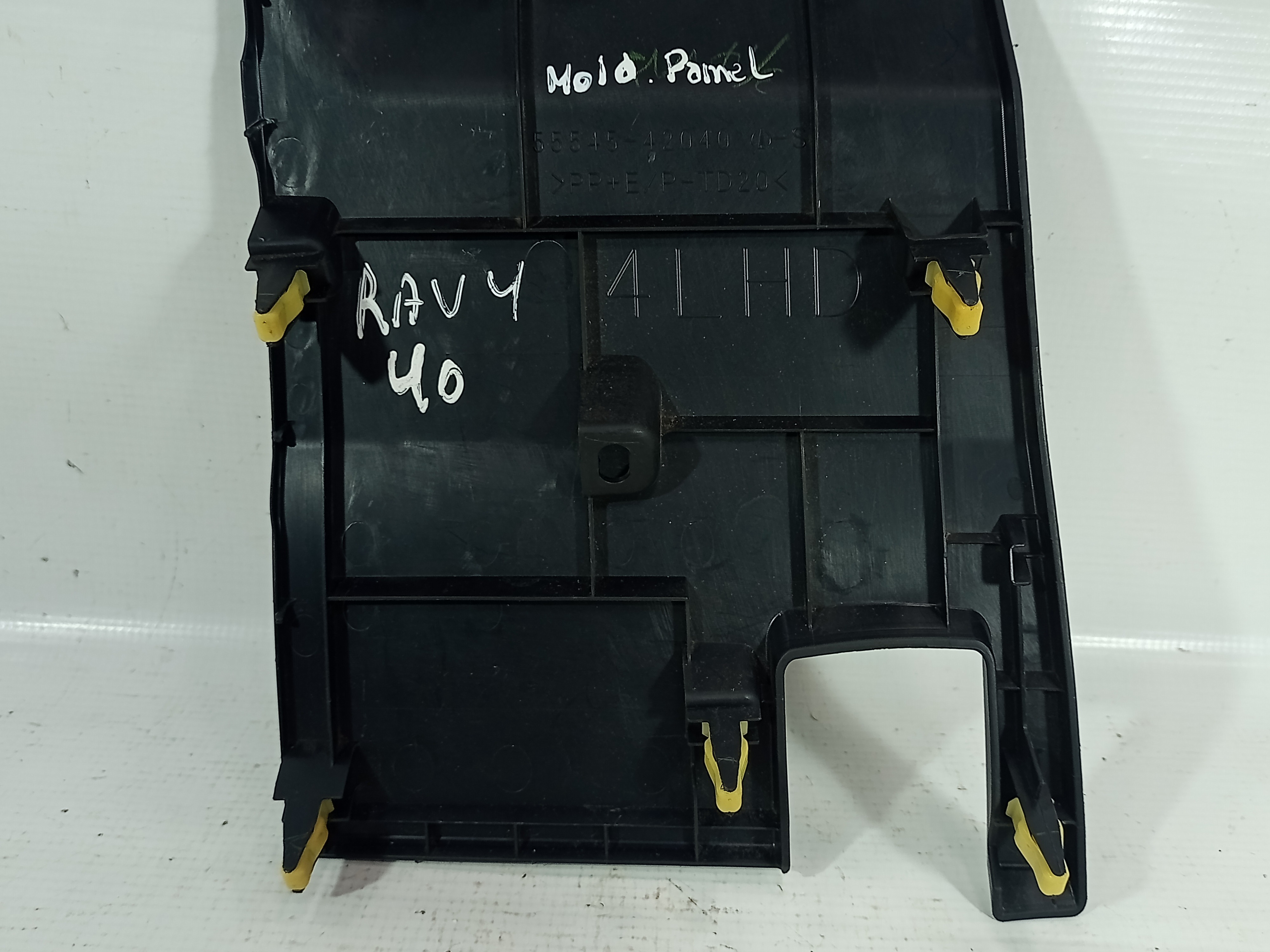 Moldura Inferior Esquerdo Painel Toyota Rav4 2013 Á 2016