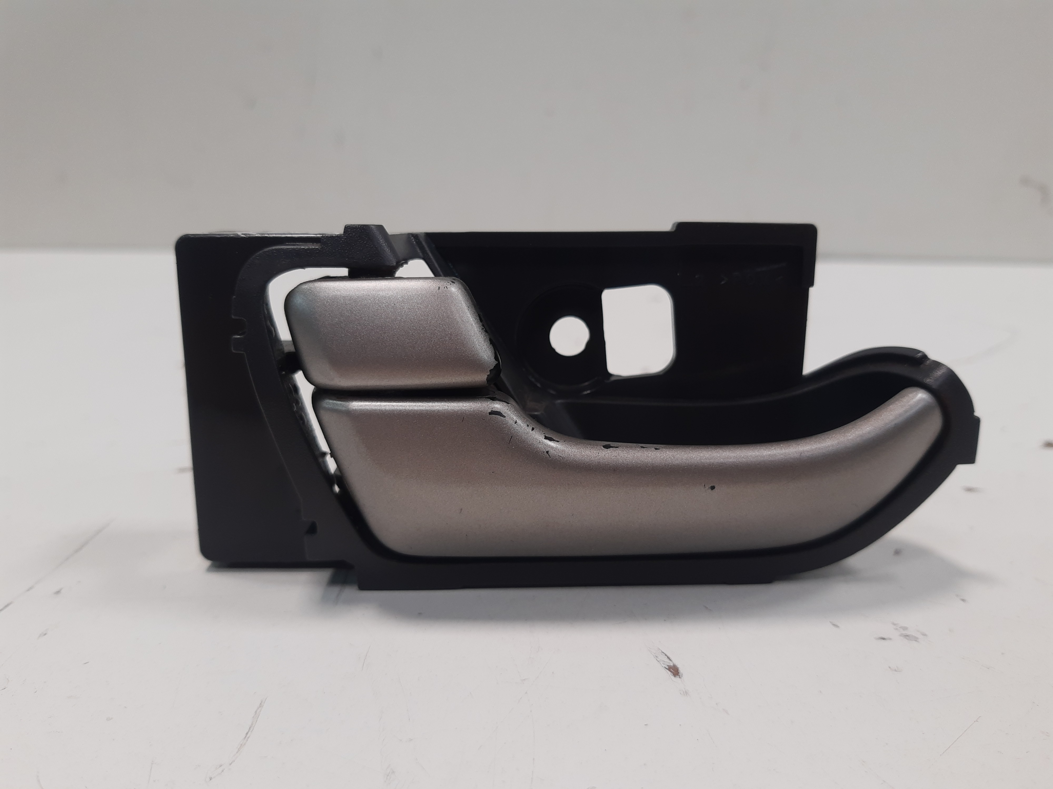 Maçaneta Int Porta Dianteira Esquerda Chevrolet S10 15 Á 23 Dianteira