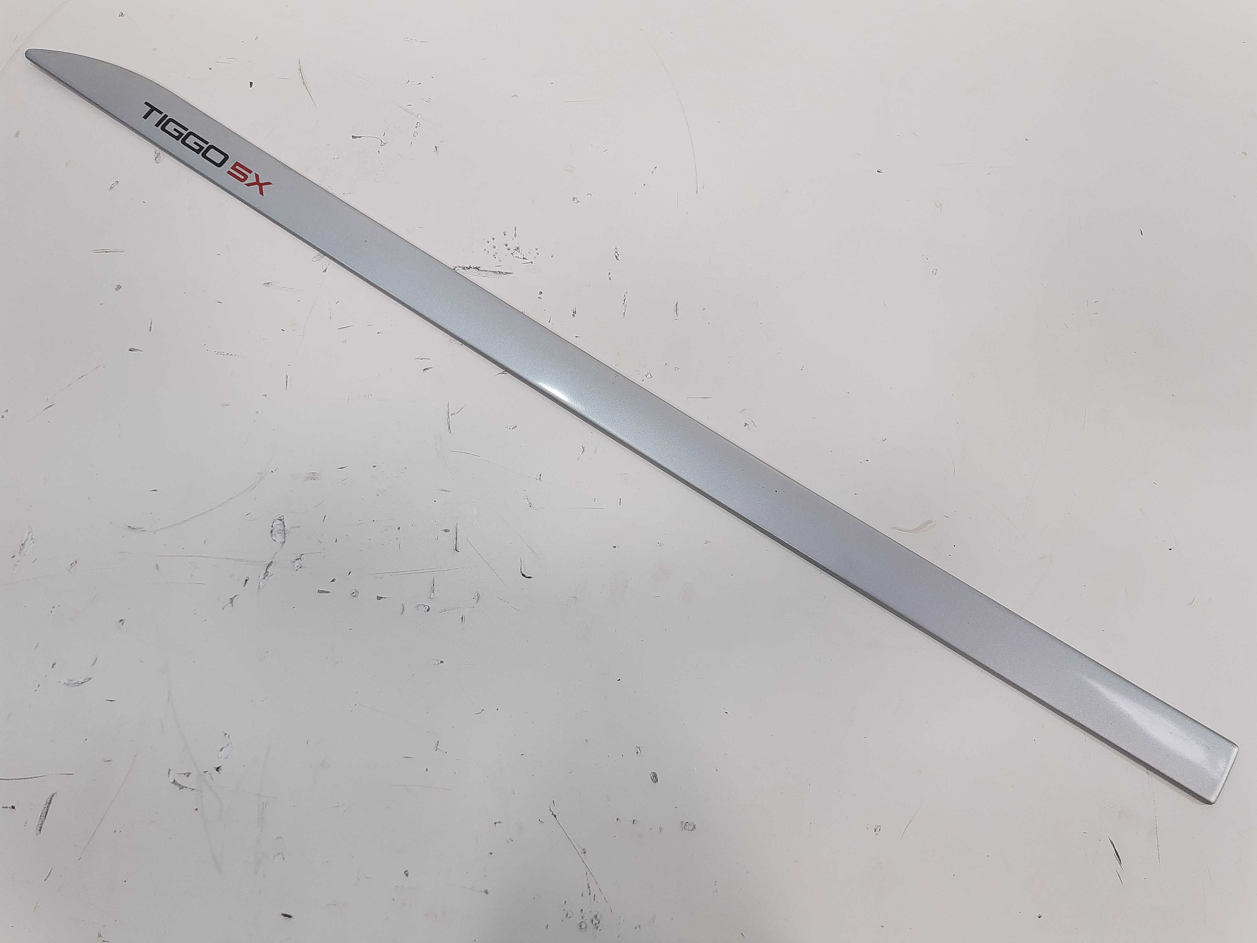 Friso Aplique Porta Dianteira Esquerda Tiggo 5x 2019 A 2021