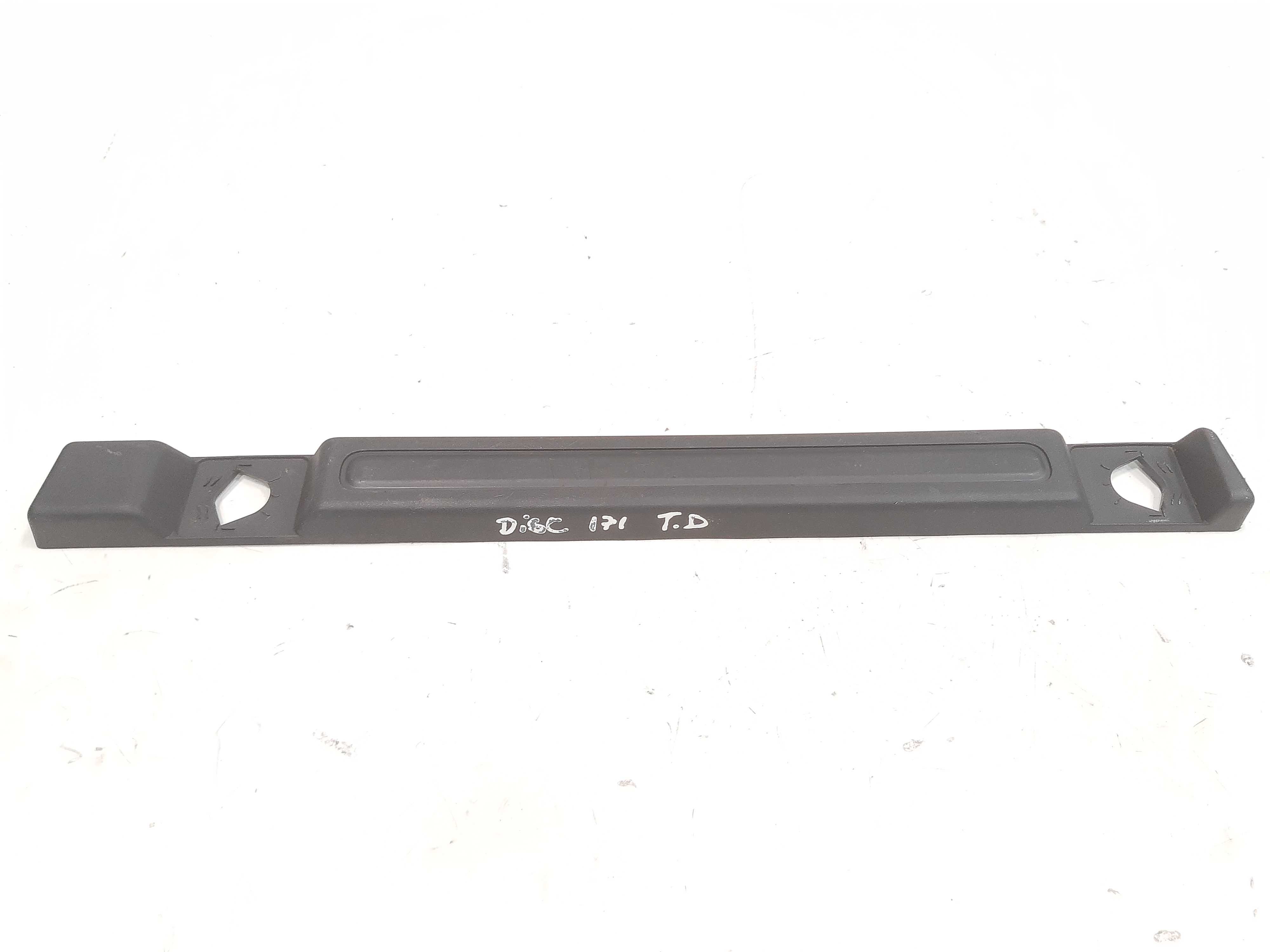 Moldura Suporte Porta-malas Direito Discovery Sport 15 Á 19