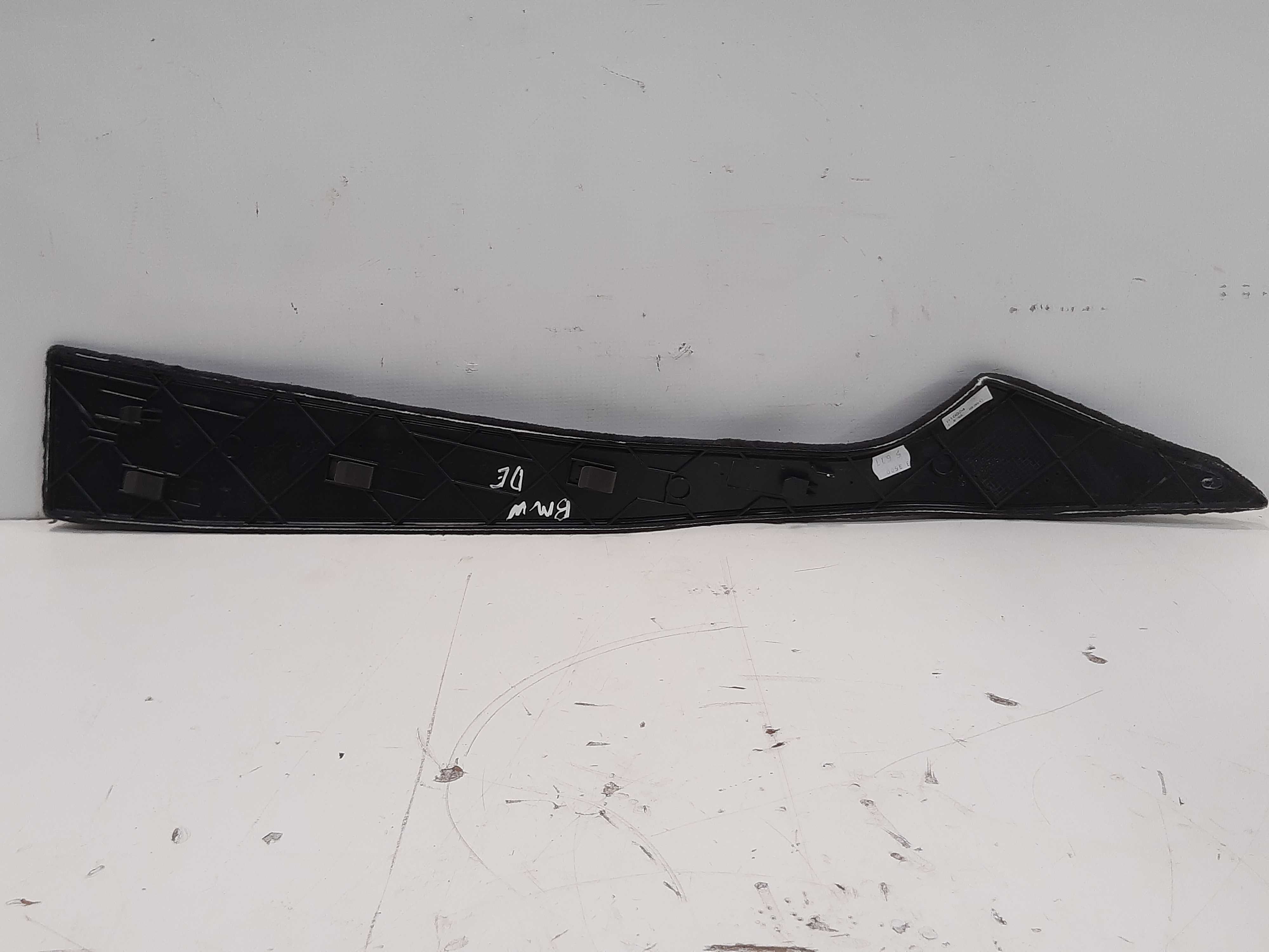 Acabamento Lateral Esquerdo Console Bmw 750i 2011 A 2015