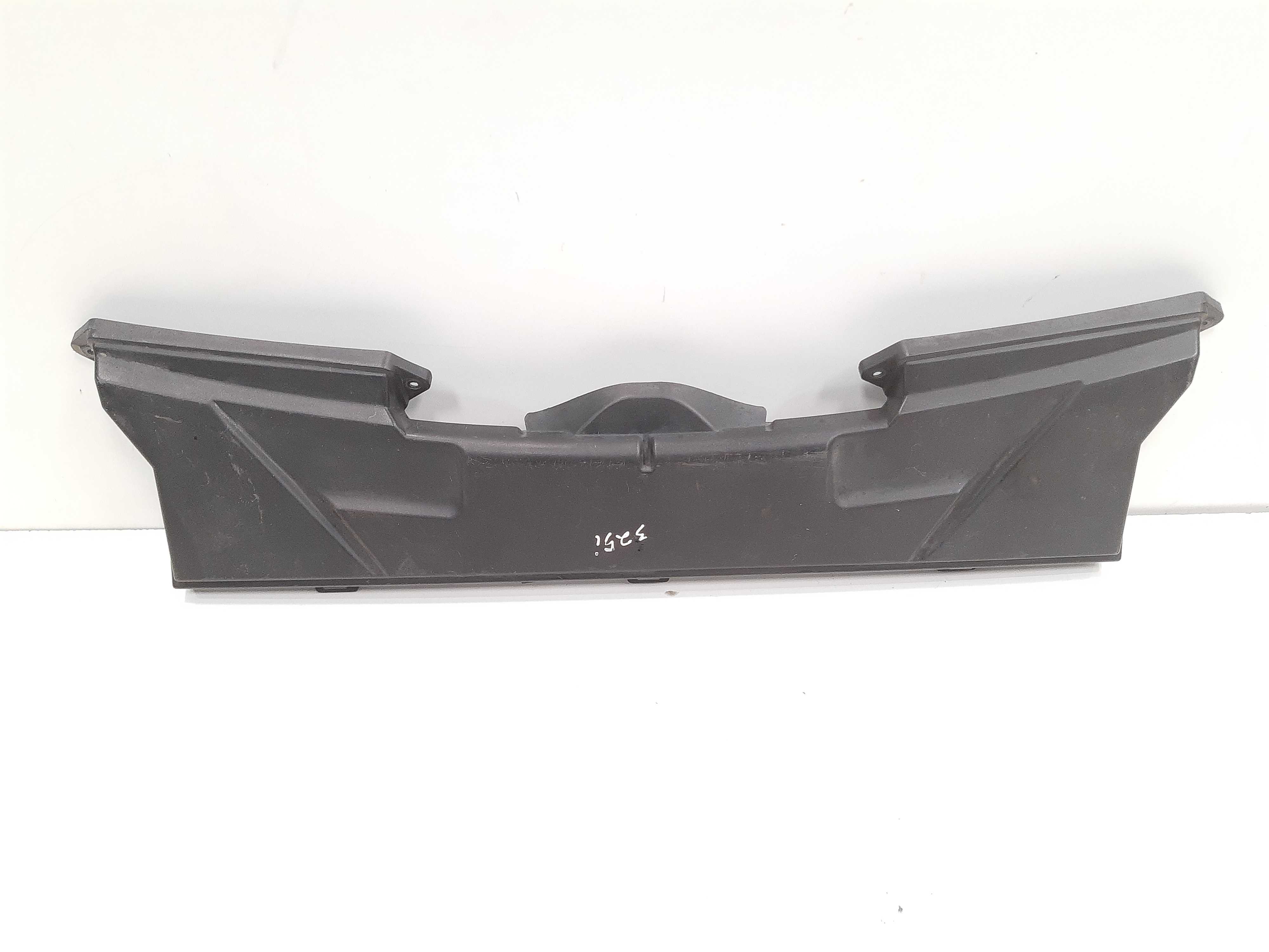 Duto Entrada Caixa Filtro Ar Condicionado Bmw 323i 98 Á 02
