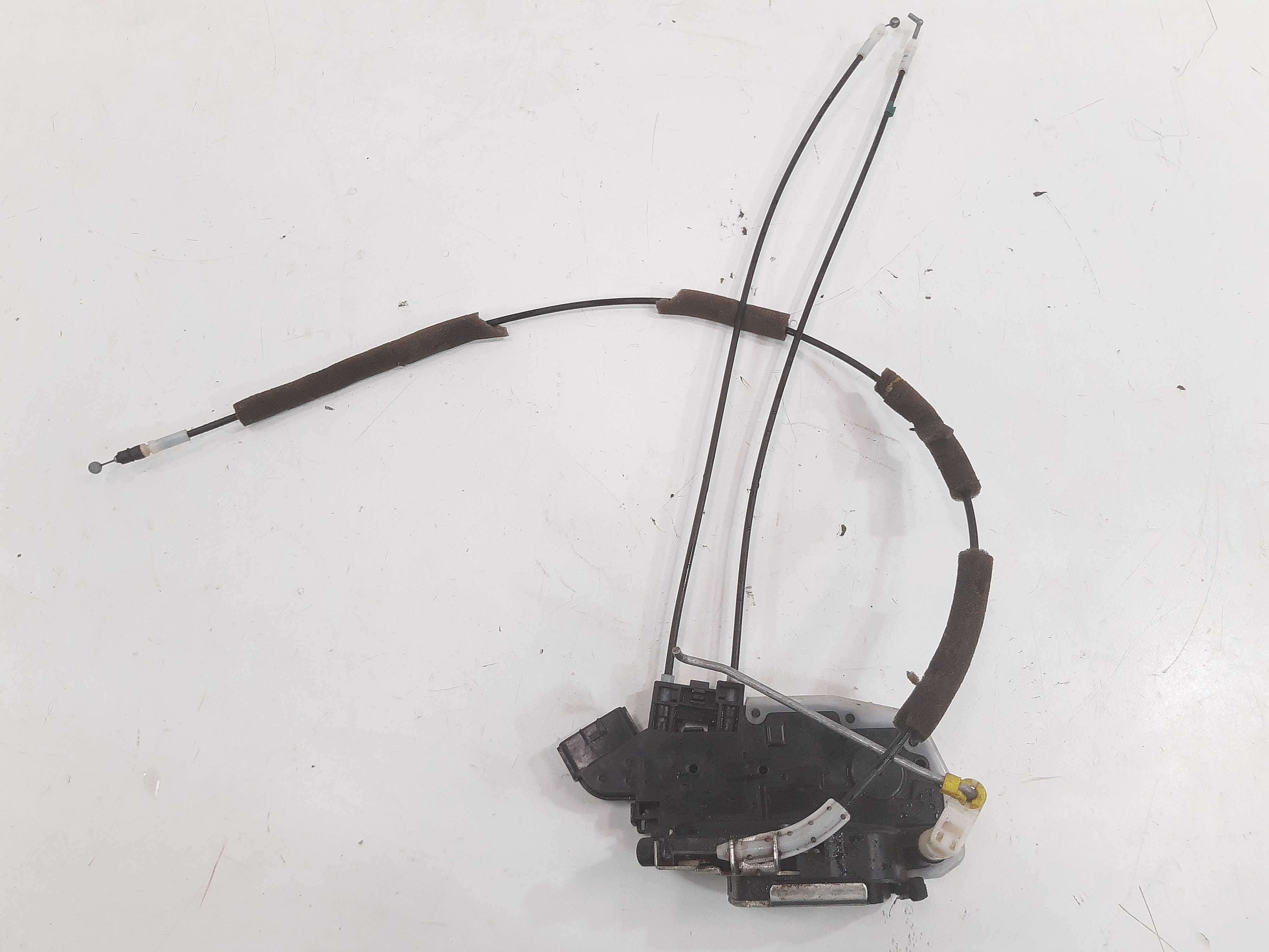 Fechadura Porta Traseira Esquerda Toyota Etios 2012 Á 2016