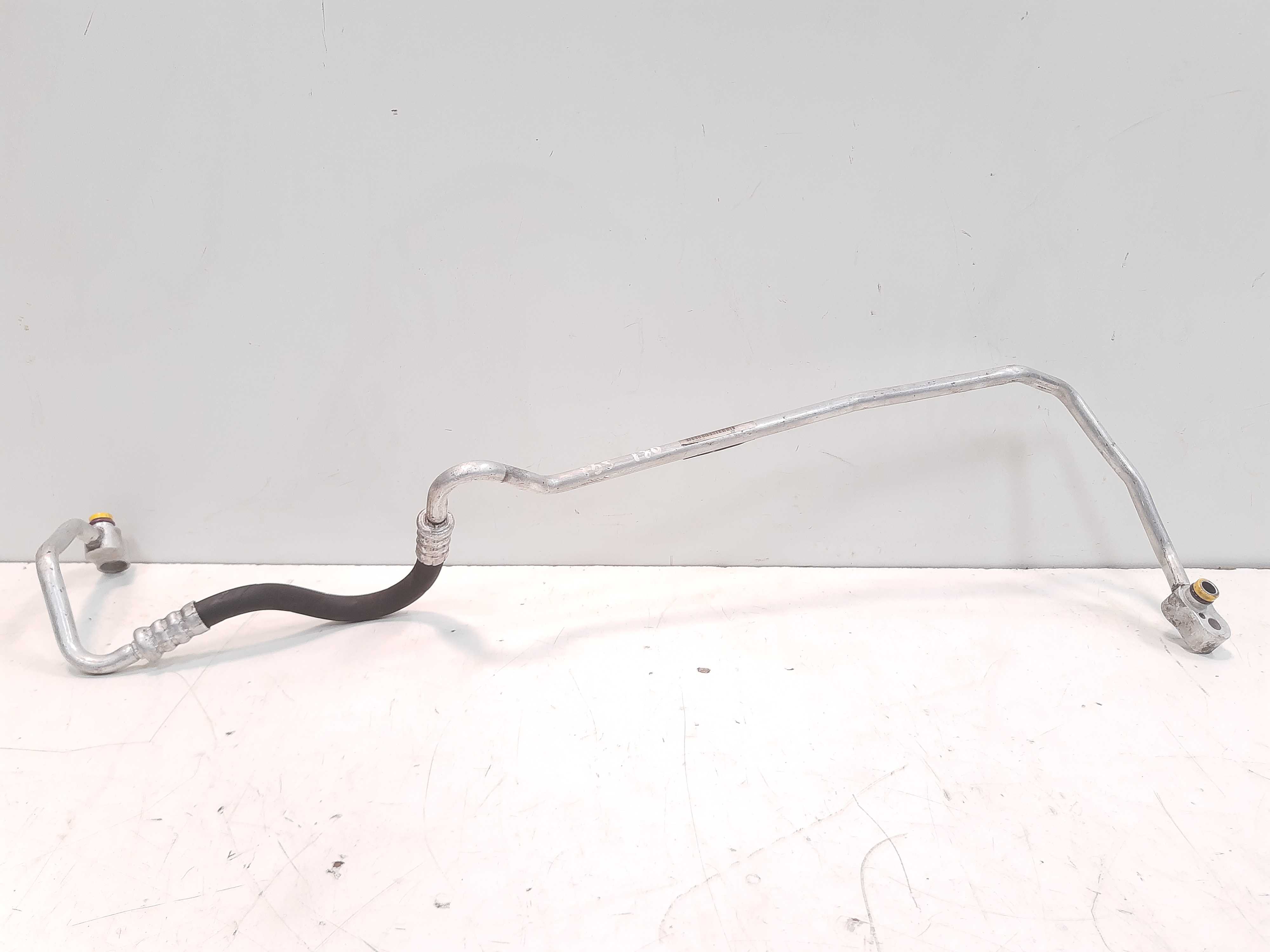 Mangueira Ar Condicionado Bmw 135i 2006 2007 2008 Á 2011