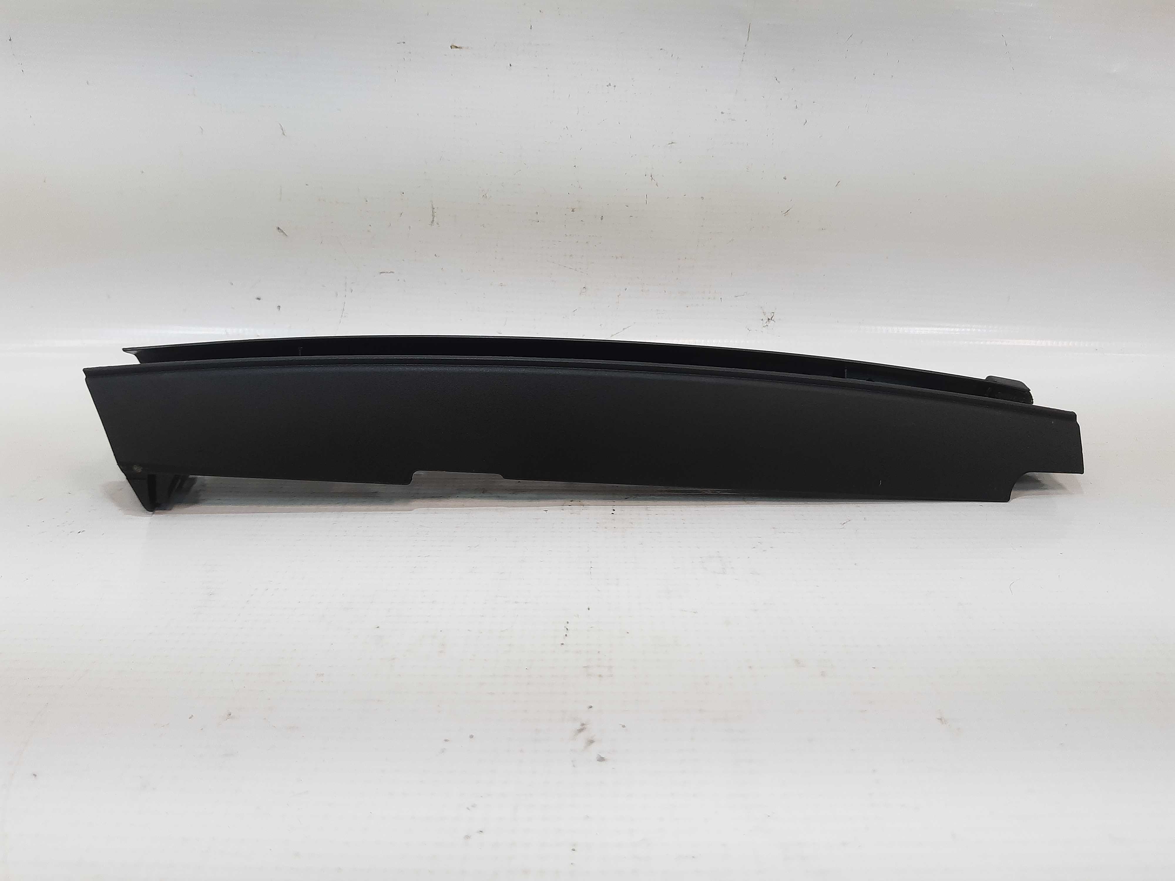 Acabamento Interno Traseiro Direito Bmw 750i 2011 A 2015