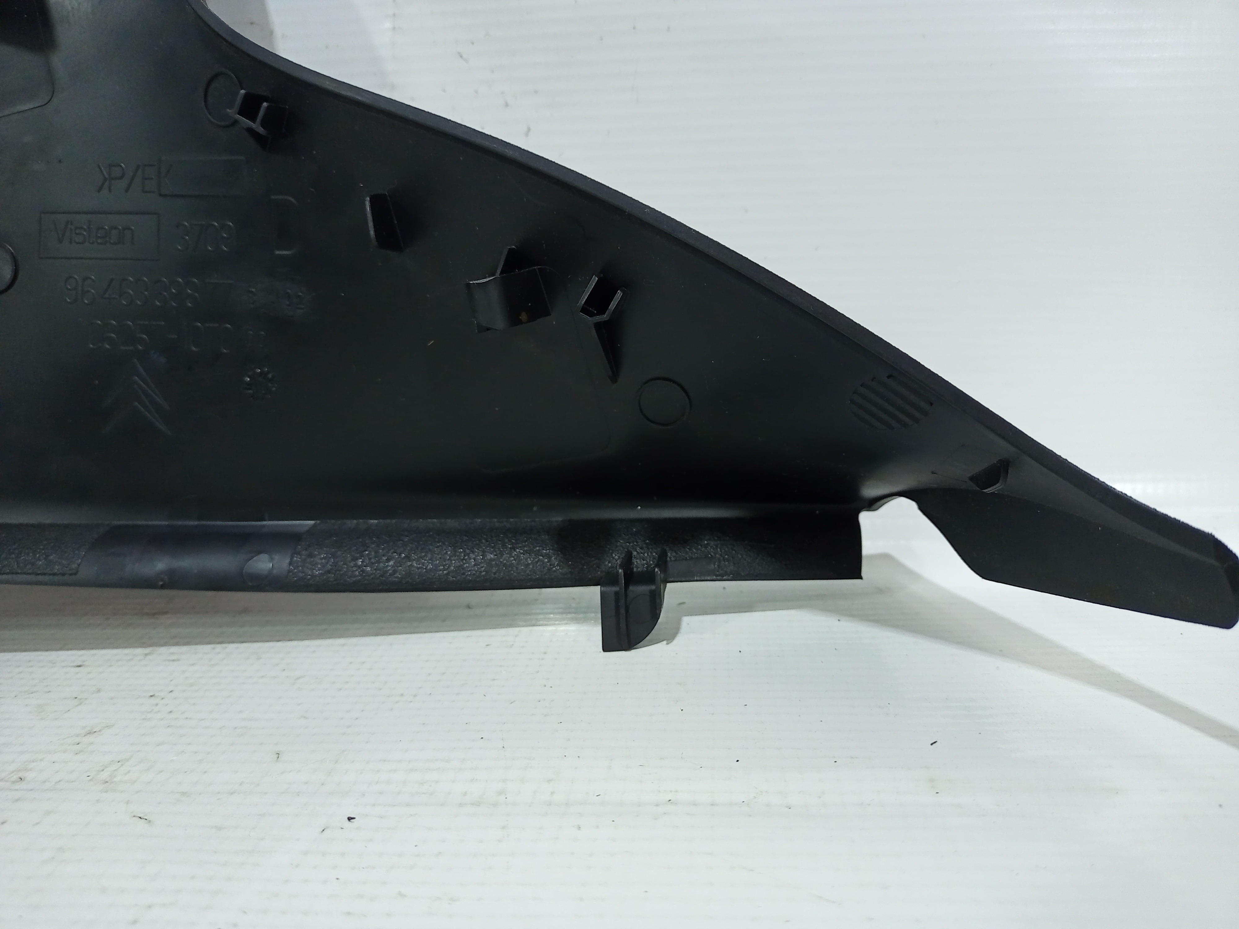 Acabamento Lateral Direito Painel Citroen C4 2007 A 2013