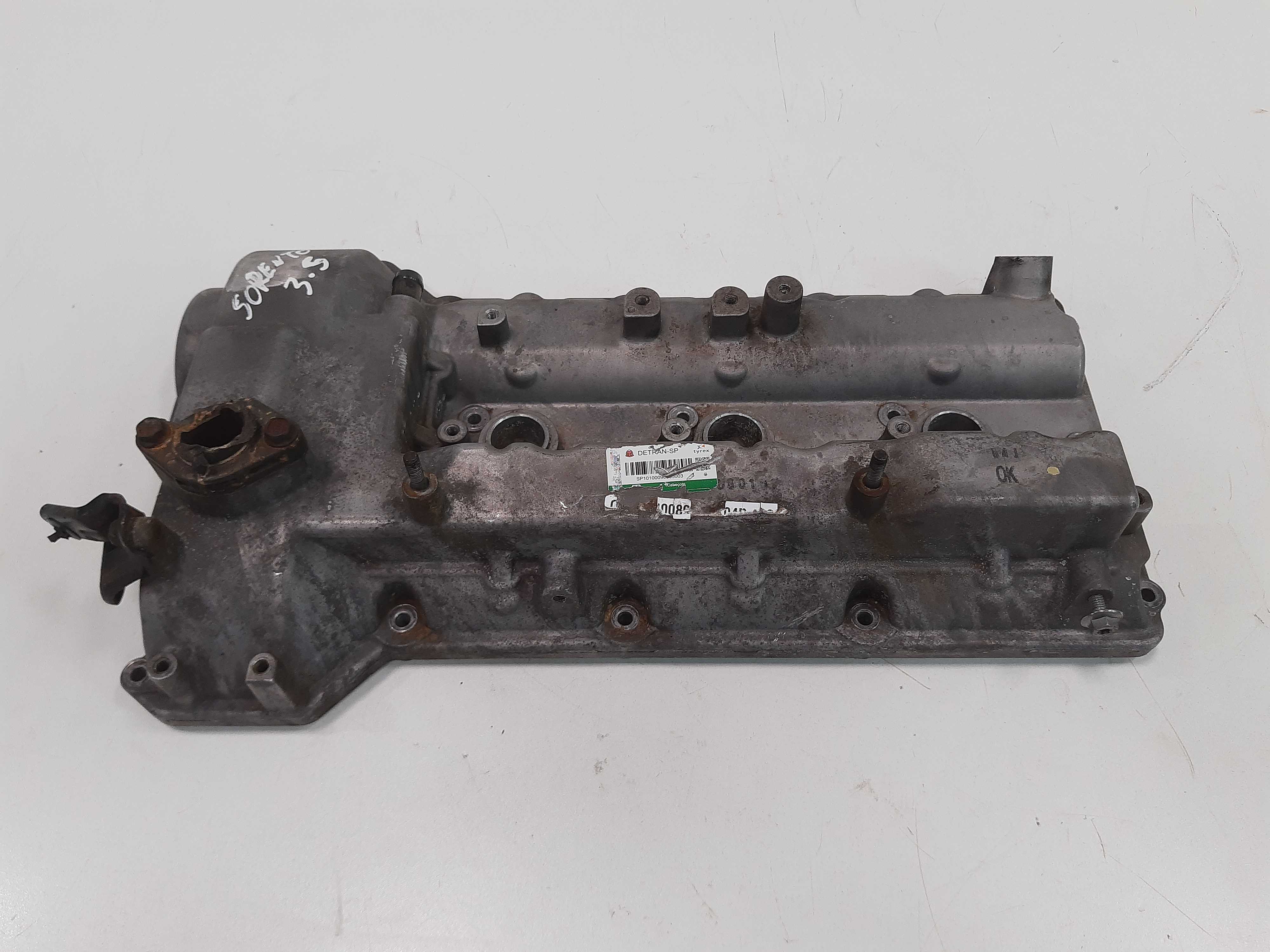 Tampa Válvula Cabeçote Direito Kia Sorento 3.5 2004 Á 2009