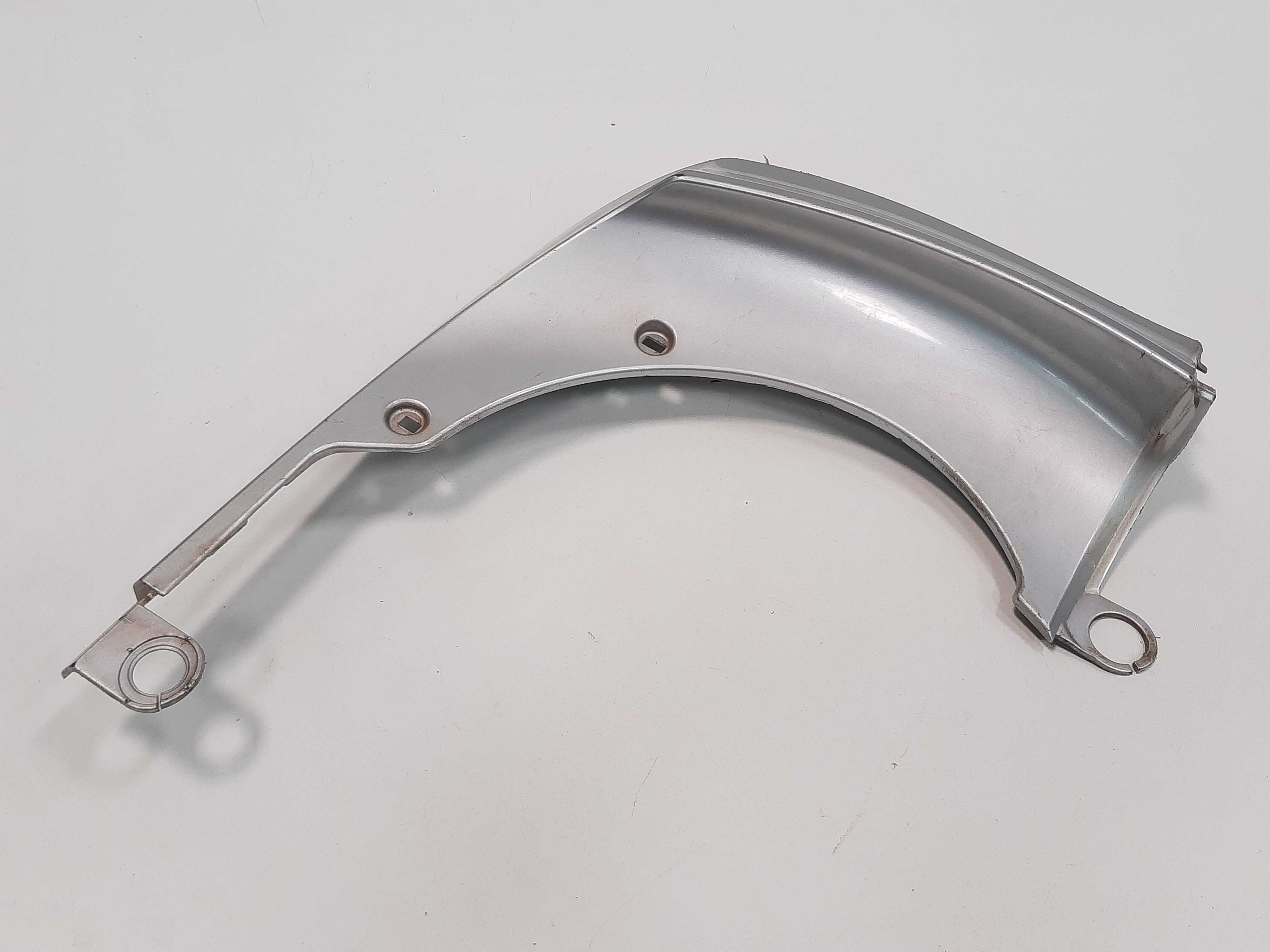 Aplique Moldura Traseira Direita Toyota Rav4 2008 A 2015