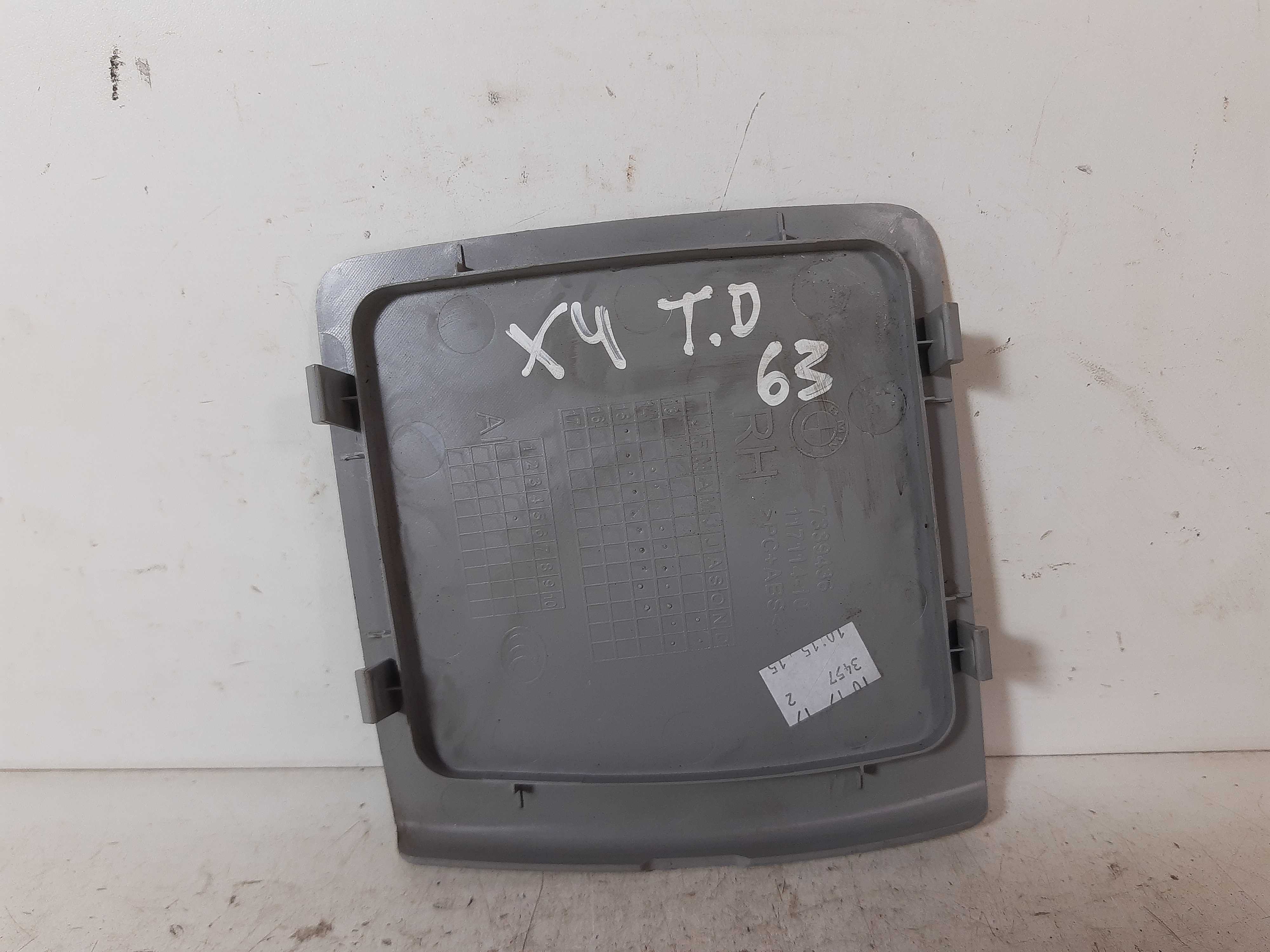 Moldura Traseira Direita Porta Malas Bmw X4 2015 2016 A 2018