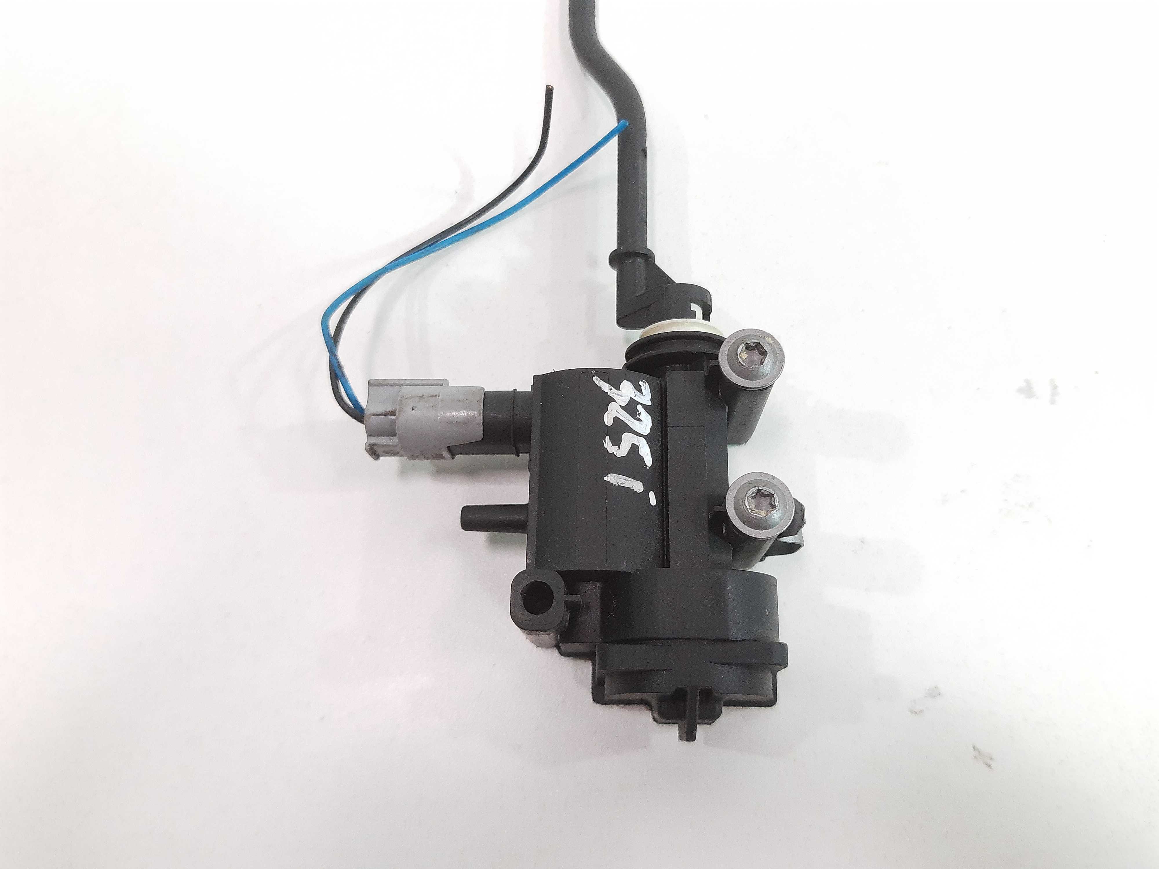 Trava Portinhola Bmw 325i 2.5 2008 2009 2010 2011 2012 Xx