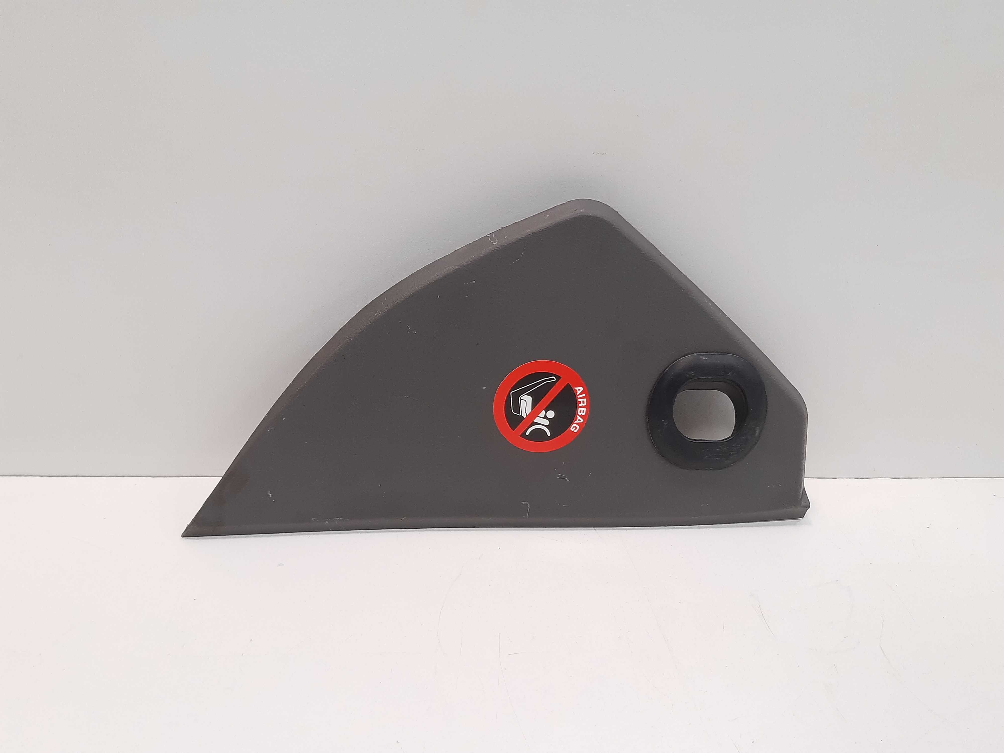 Acabamento Moldura Direita Painel Hyundai Tucson 2005 A 2015