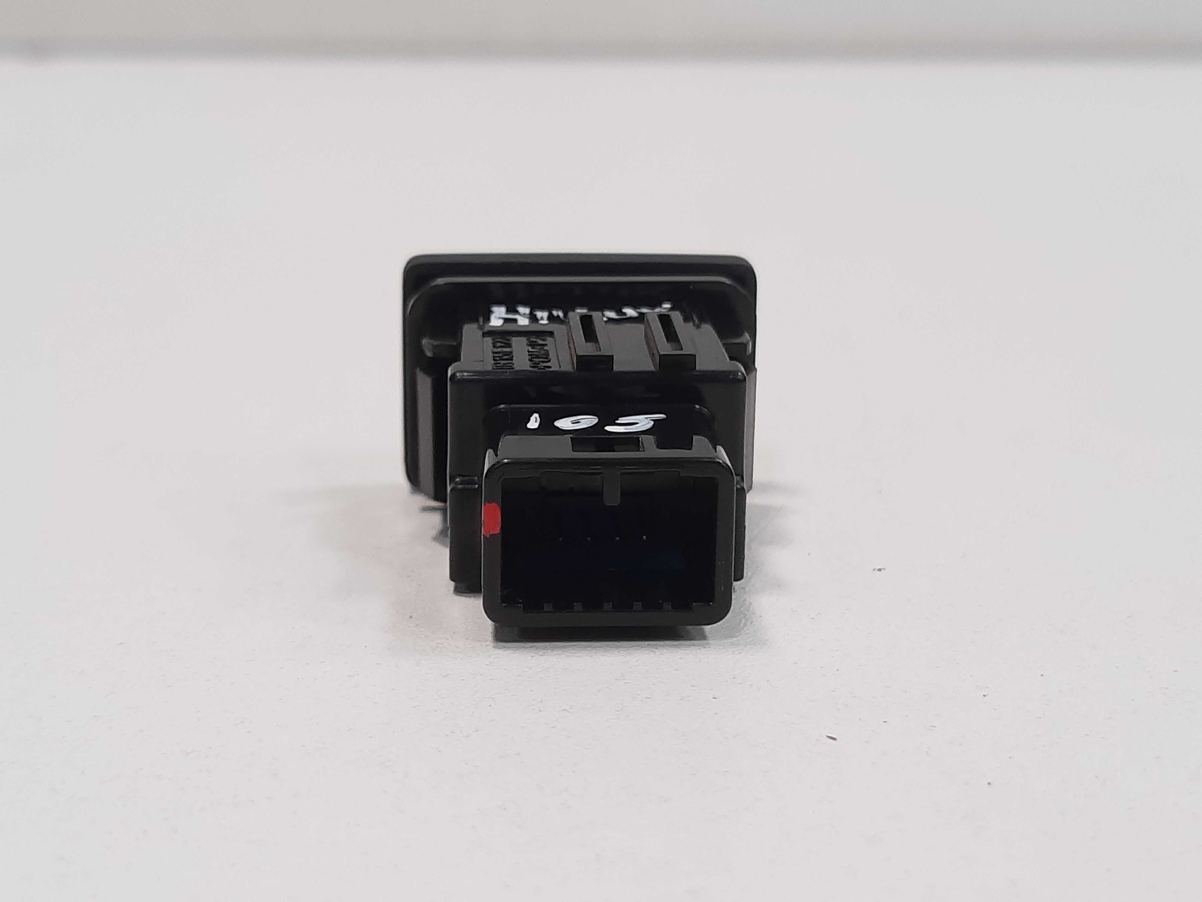 Interruptor Botão Tração Toyota Hilux 2.8 2016 2017 A 2020