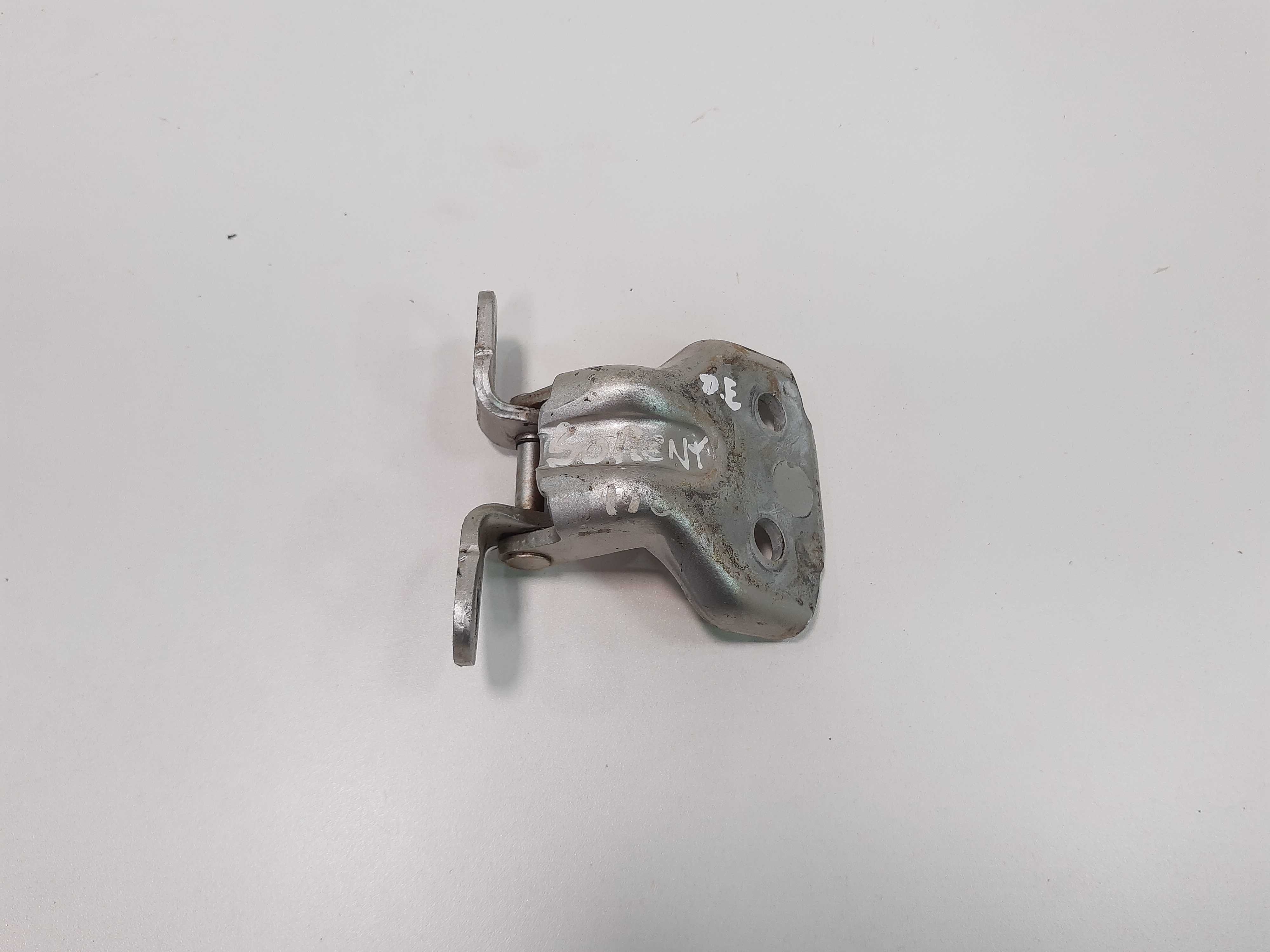 Dobradiça Porta Dianteira Esquerda Kia Sorento 2004 Á 2009
