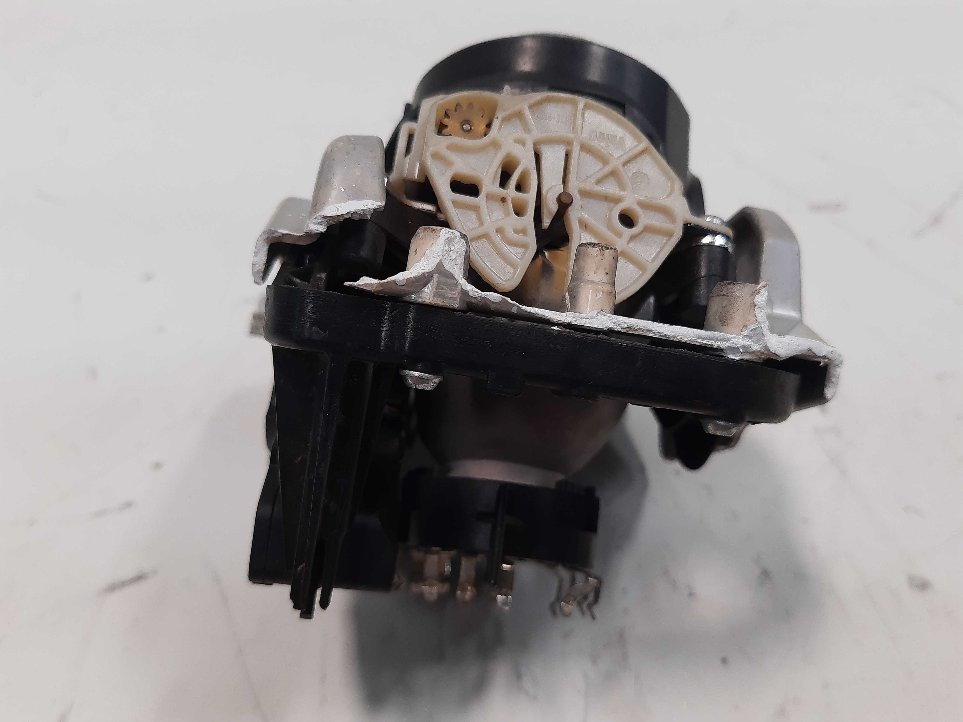 Projetor Farol Esquerdo Volvo Xc60 T5 2014 2015 A 2017