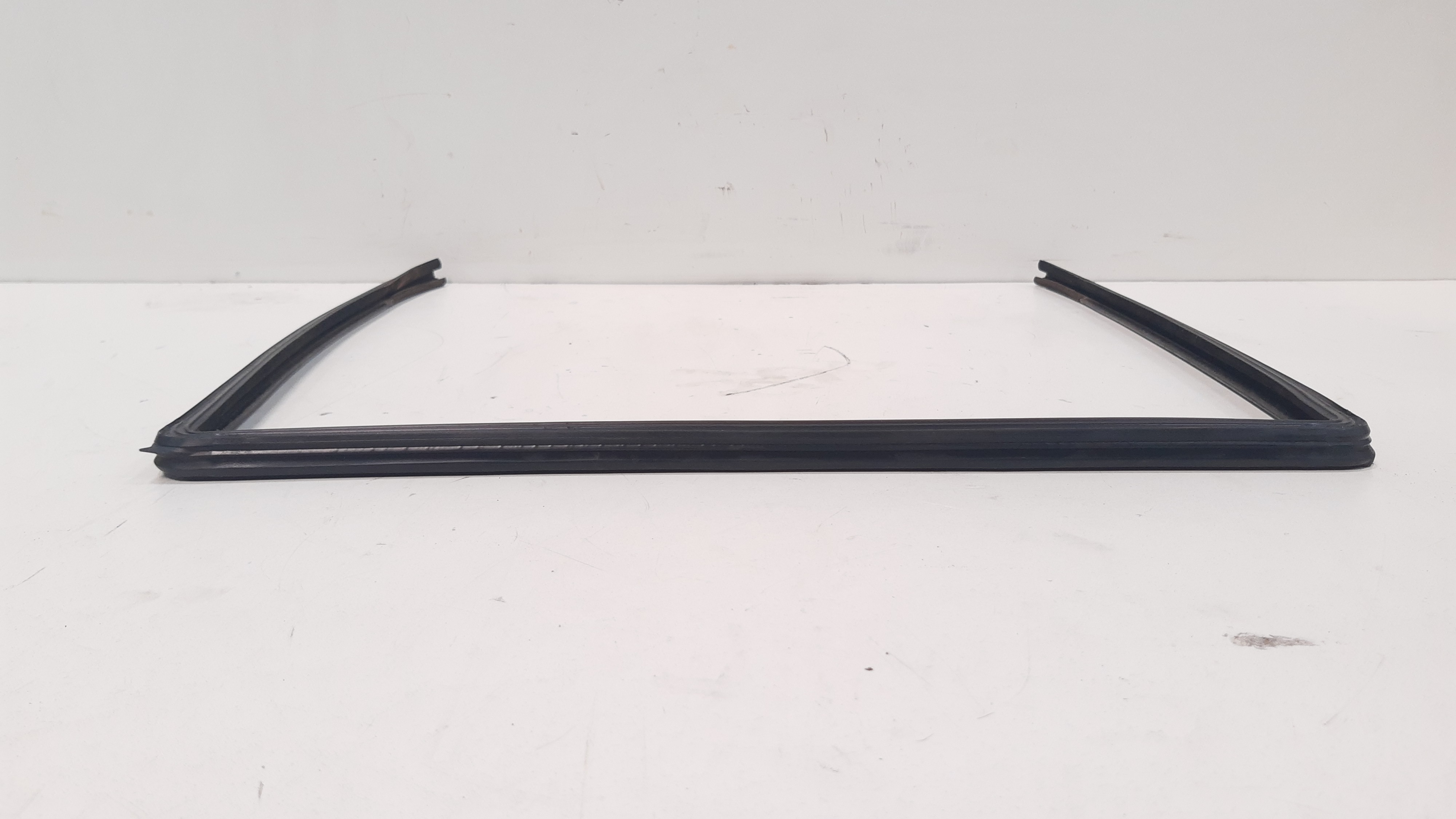 Guarnição Porta Traseira Direita Range Rover Sport 05 Á 2009