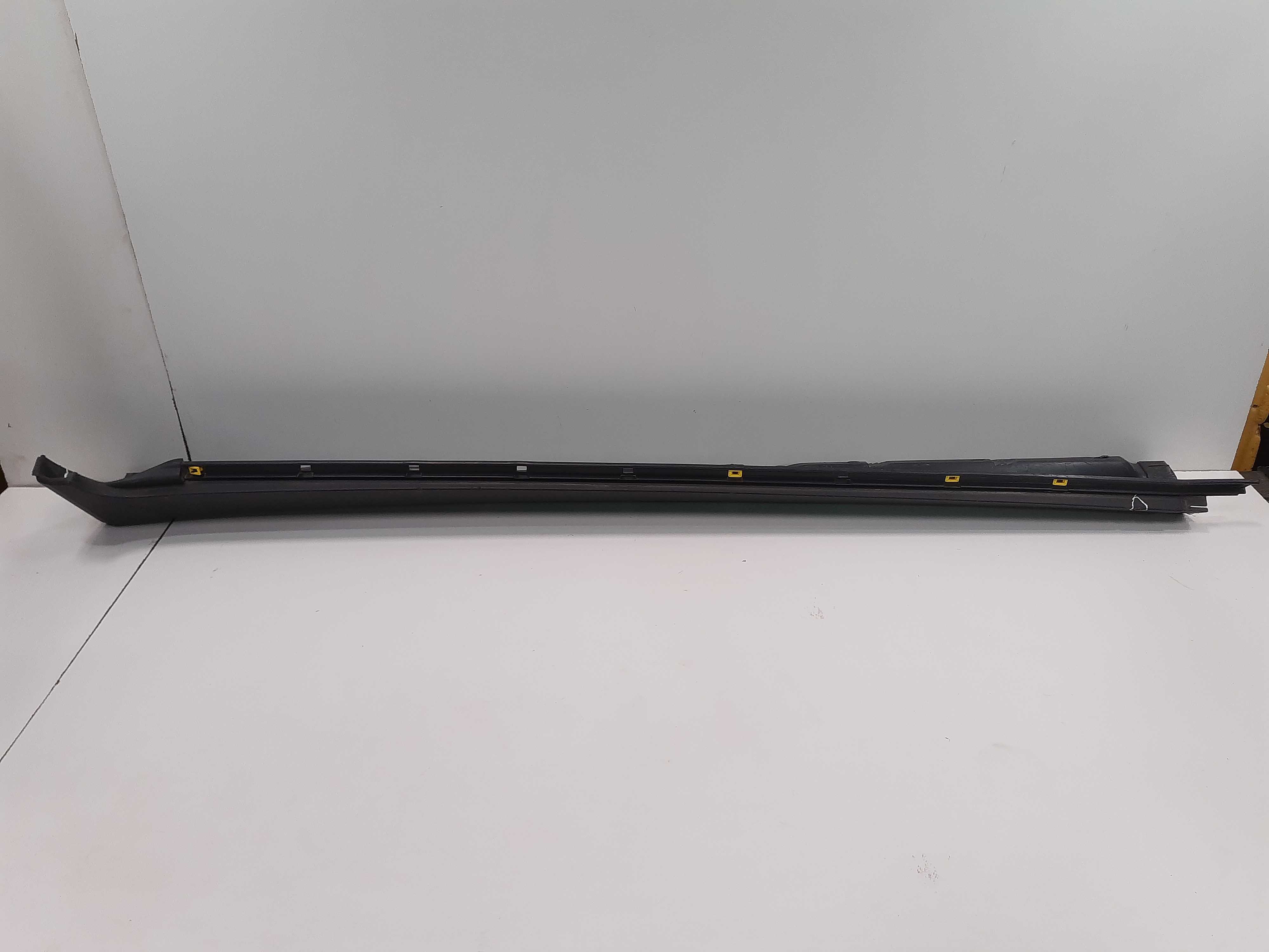 Spoiler Soleira Direita Volvo Xc90 2001 Á 2005 C/detalhe