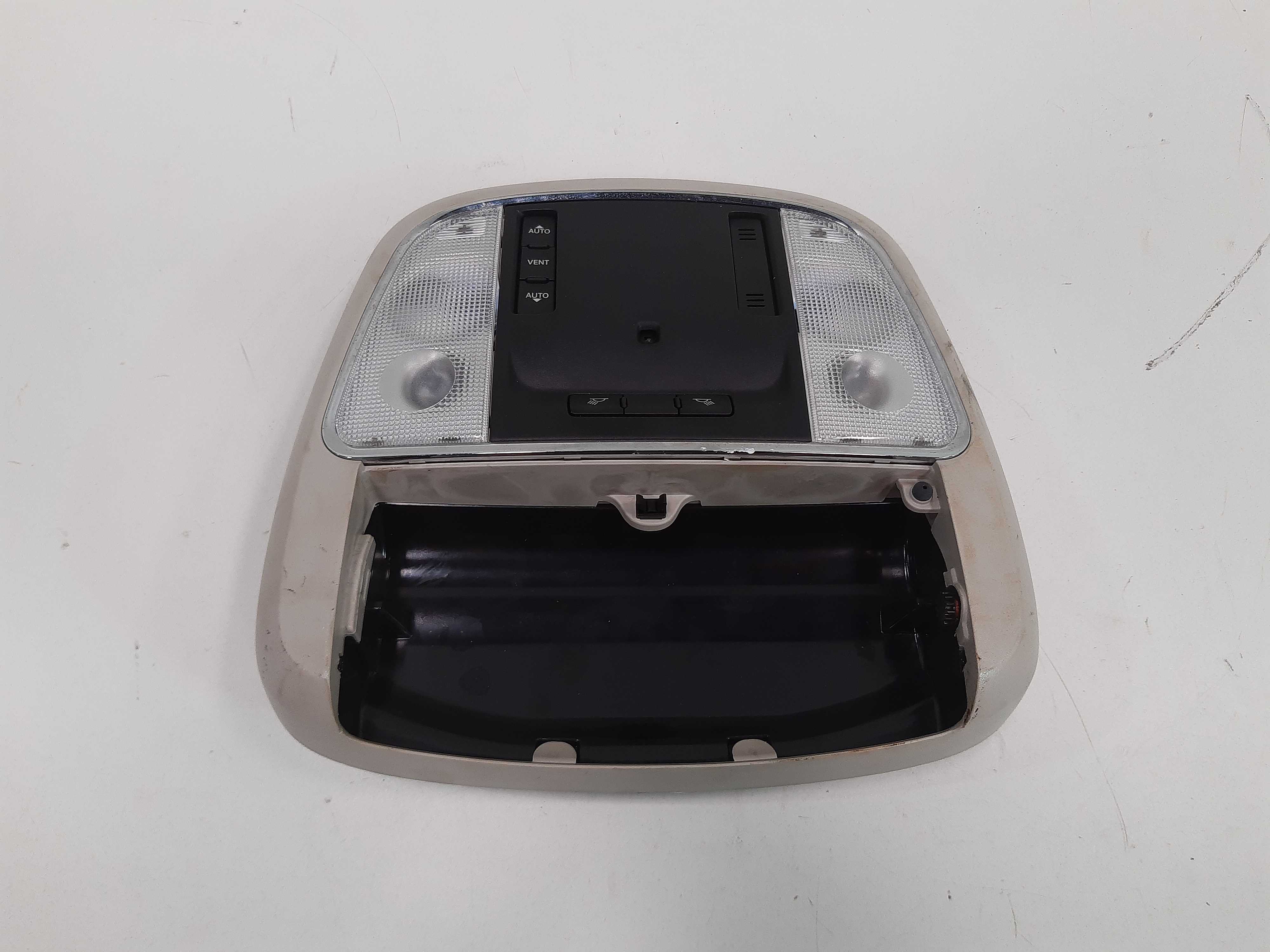Luz Teto Cortesia Jeep Grand Cherokee 2011 2012 2013 2014