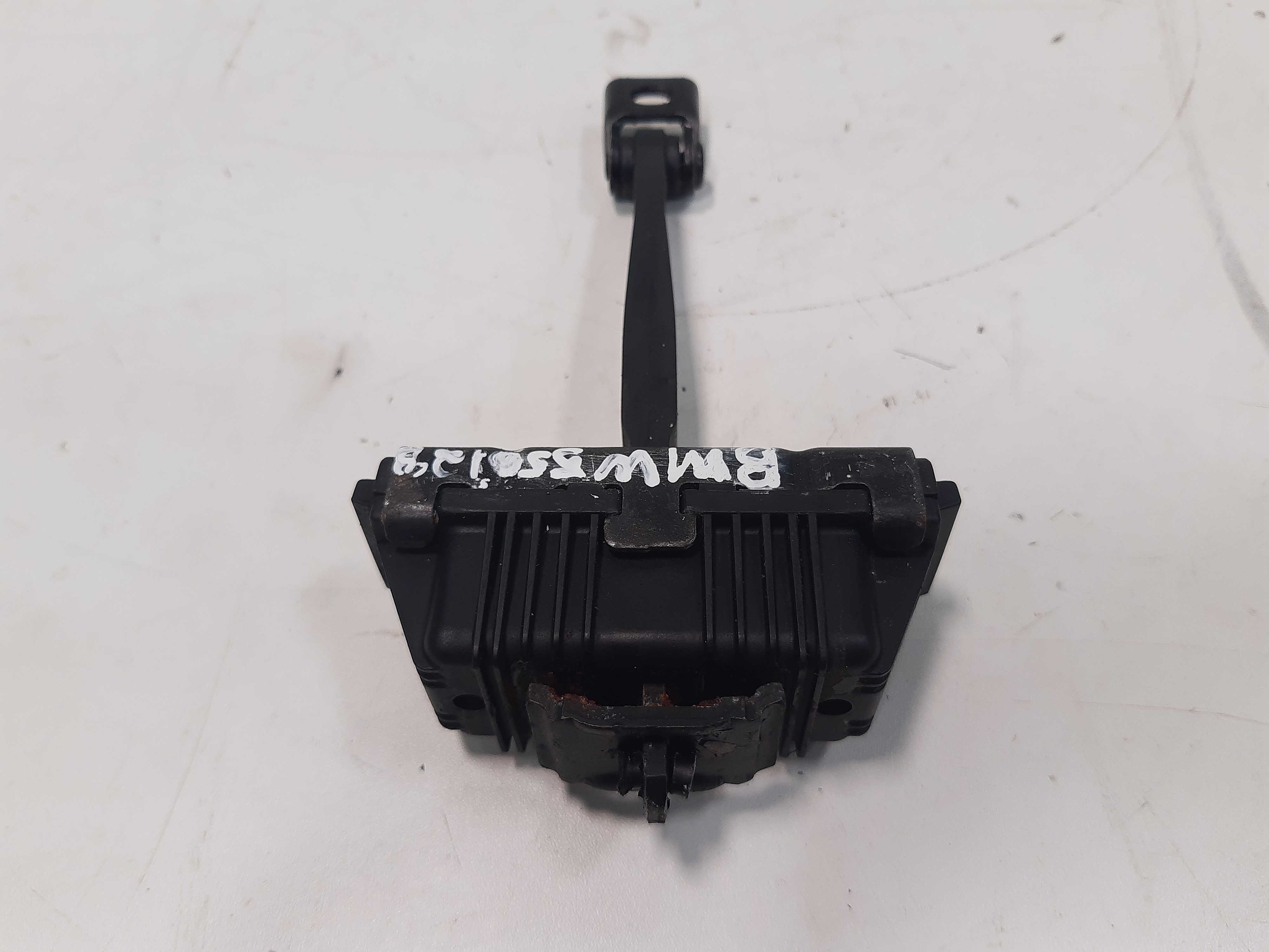 Limitador Porta Dianteira Dir  Bmw 550i  2003 2004 A 2010 Xx