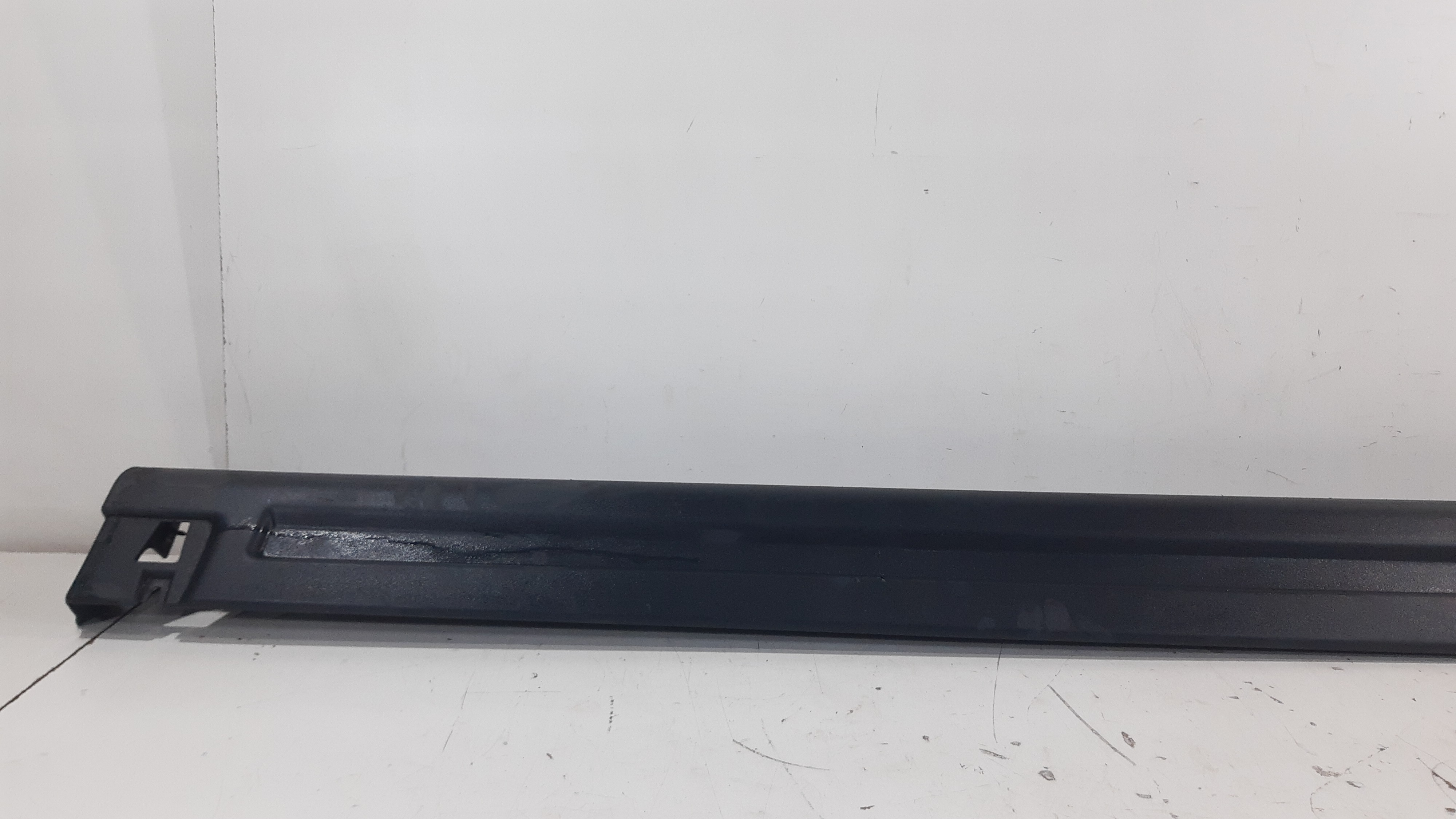 Spoiler Caixa Ar Lateral Esquerda Range Rover Sport 06 Á 11