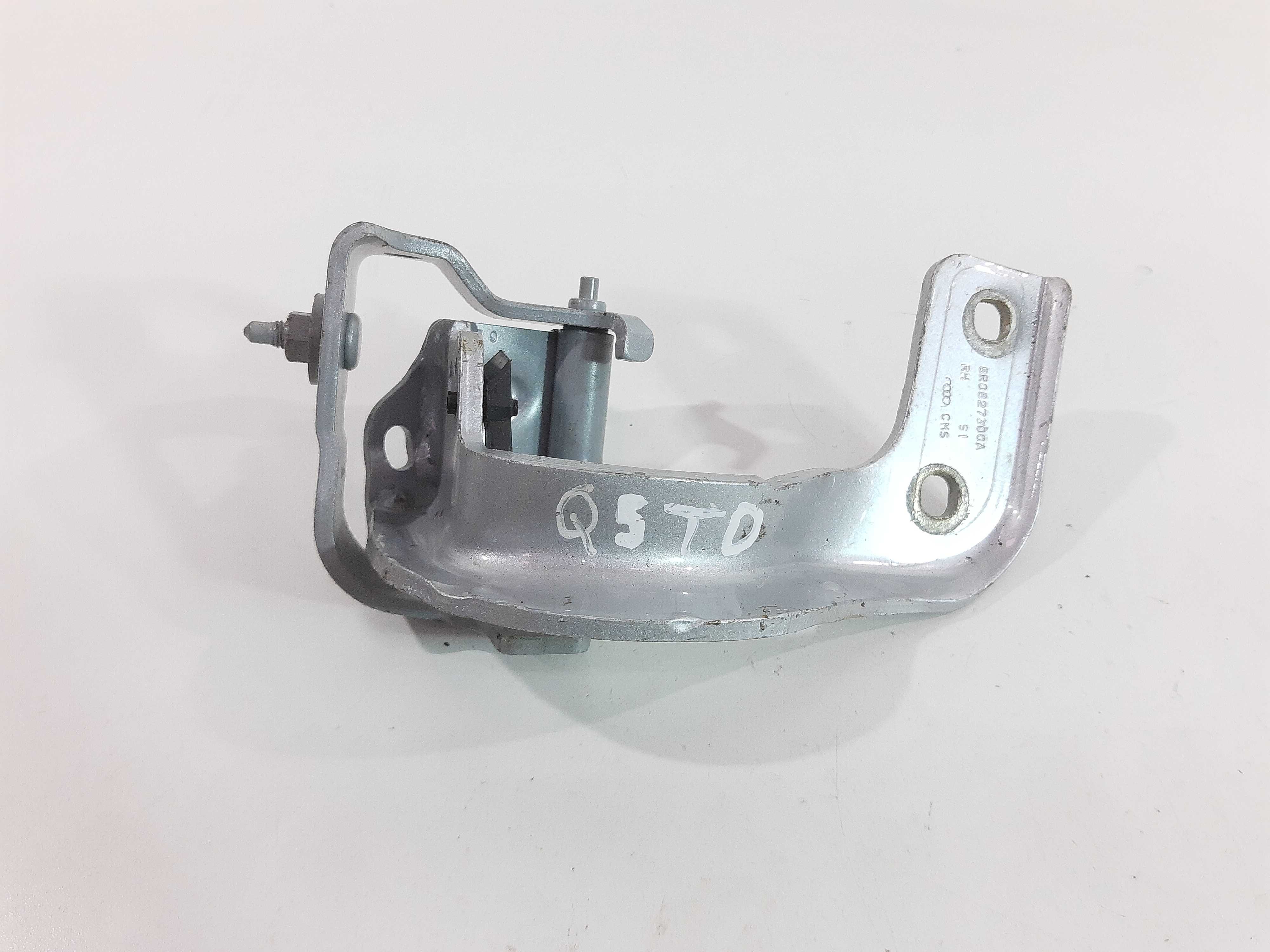Dobradiça Porta-mala Traseiro Direito Audi Q5 2009 Á 2013